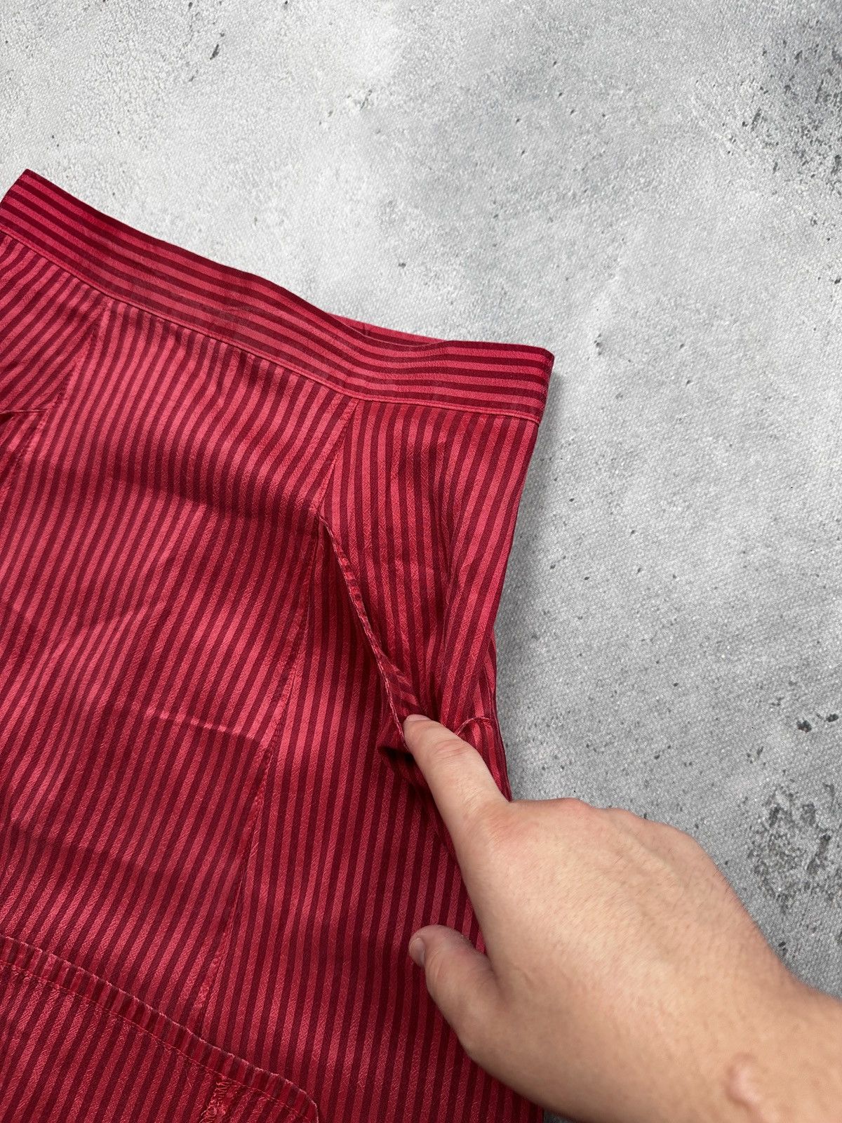 If Six Was Nine Vintage Oleana Silk Midi Skirt Red Stripe Rare XS Lux Item Size 26" / US 2 / IT 38 - 9 Thumbnail