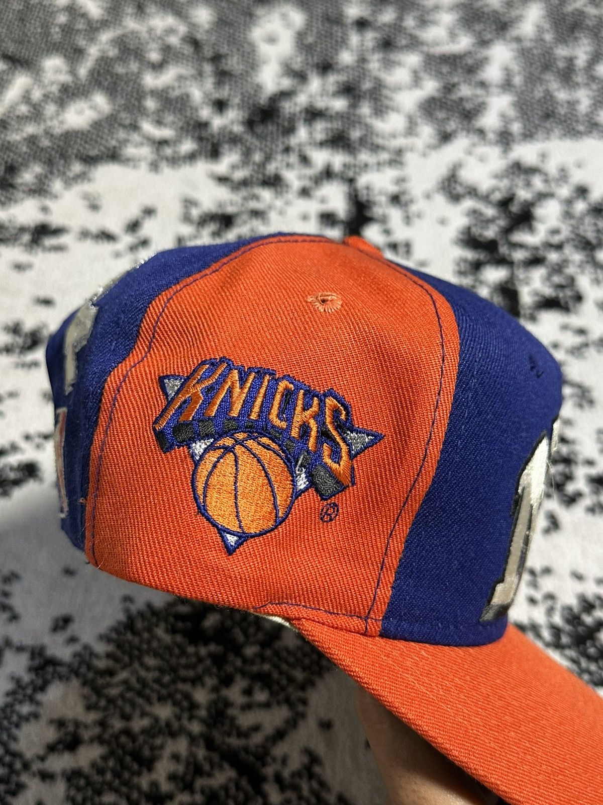 Sports Specialties Vintage 90s NBA New York Knicks Backscrip Hat Size ONE SIZE - 3 Thumbnail