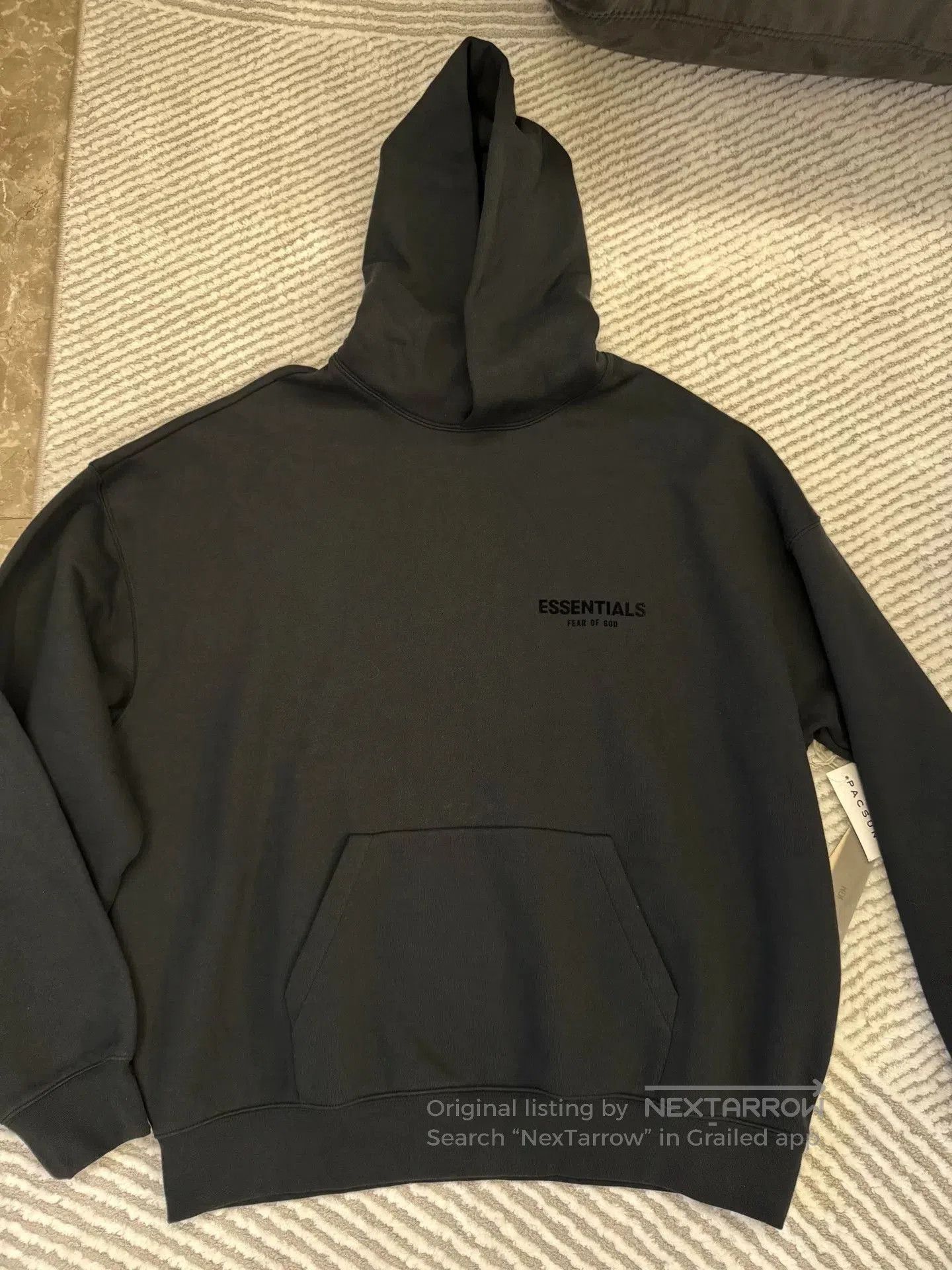 Essentials essentials black hoodie with tags. Size US L / EU 52-54 / 3 - 1 Thumbnail