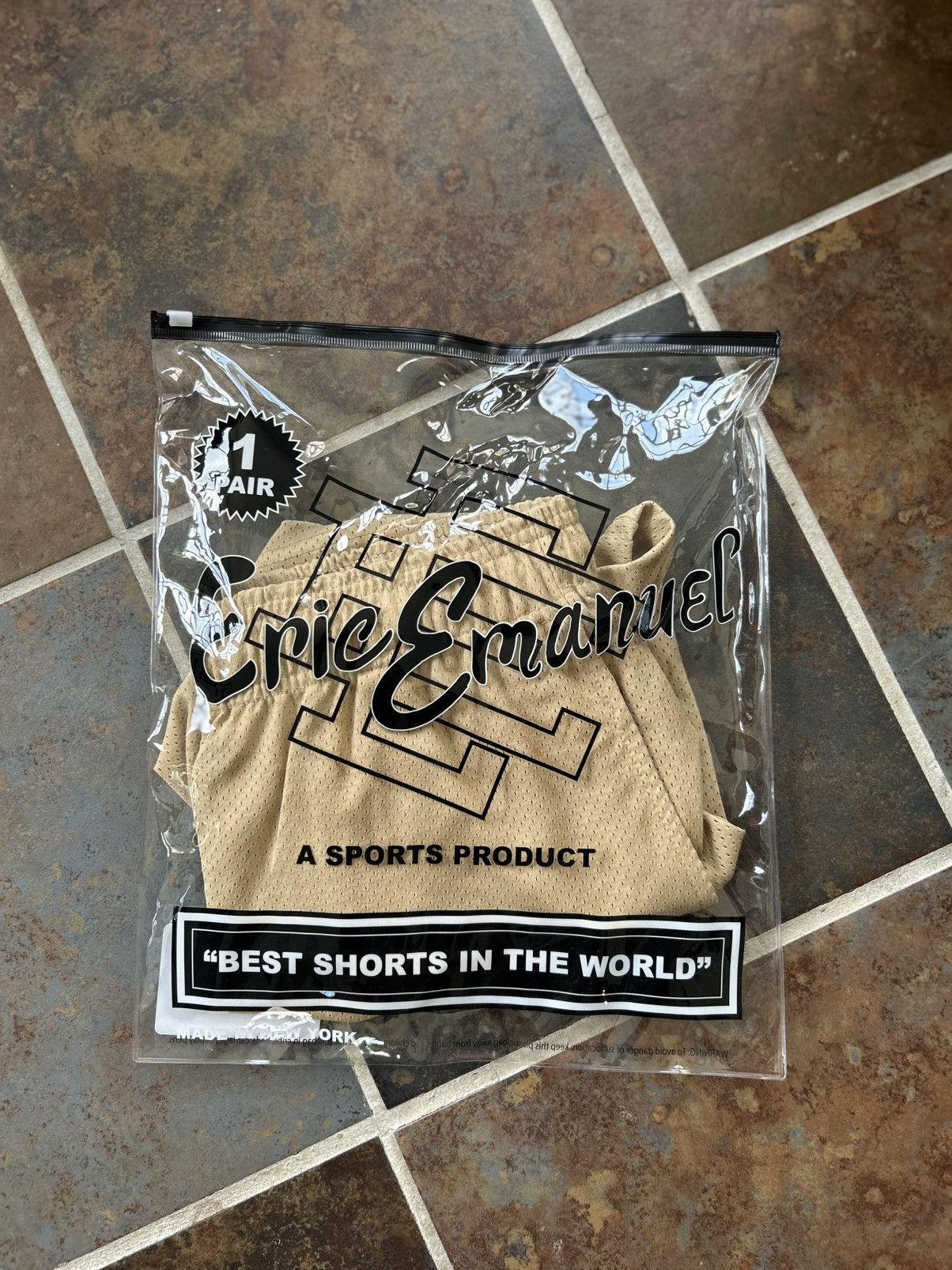 Eric Emanuel SIZE SMALL Eric Emanuel Vegas Gold/White Shorts Size US 30 / EU 46 - 9 Thumbnail