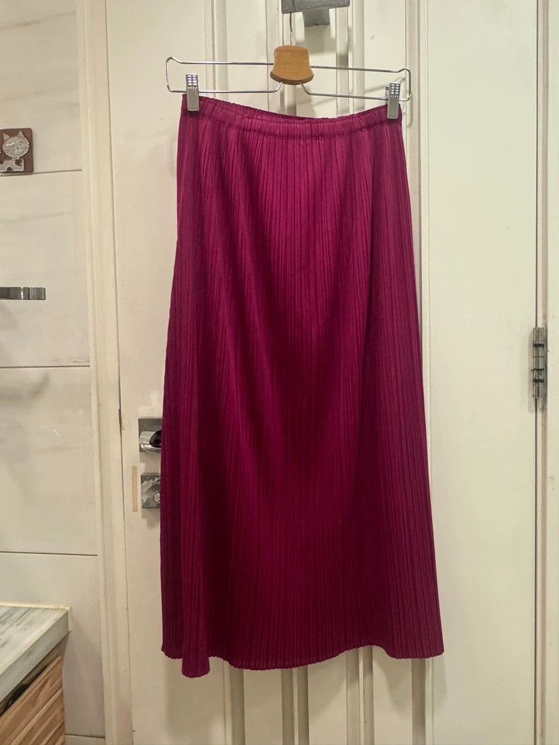 Issey Miyake Issey Miyake size:2 Pink pleated skirt Size 42" / US 20 - 2 Thumbnail