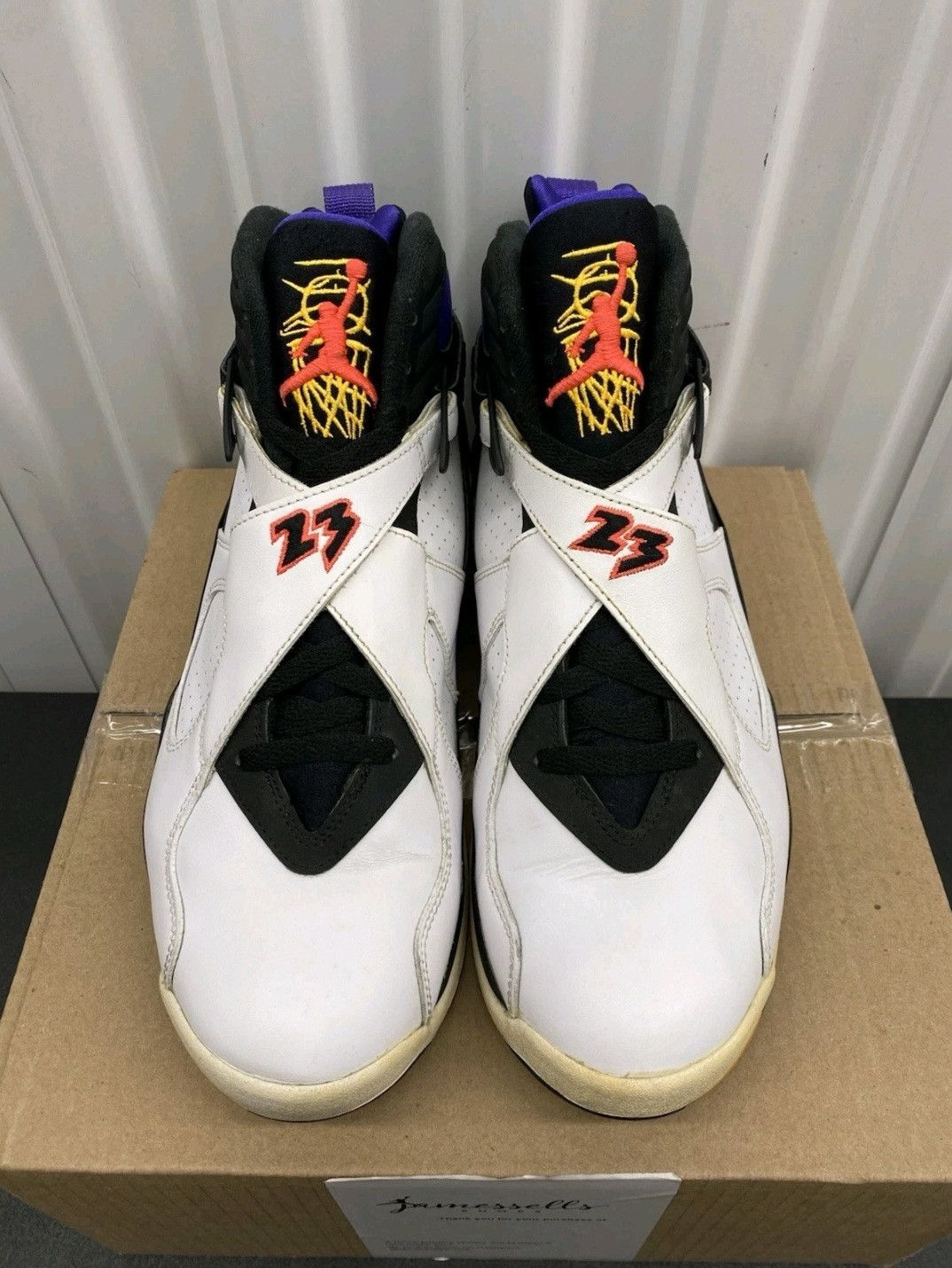 Jordan Brand Nike Air Jordan Retro 8 Three-Peat 305381142 Size 9.5 Men Size US 9.5 / EU 42-43 - 2 Thumbnail