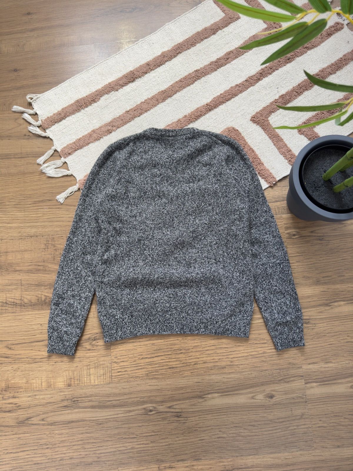 Kenzo VINTAGE KENZO CUTE WOOL SWEATER Size M / US 6-8 / IT 42-44 - 5 Thumbnail