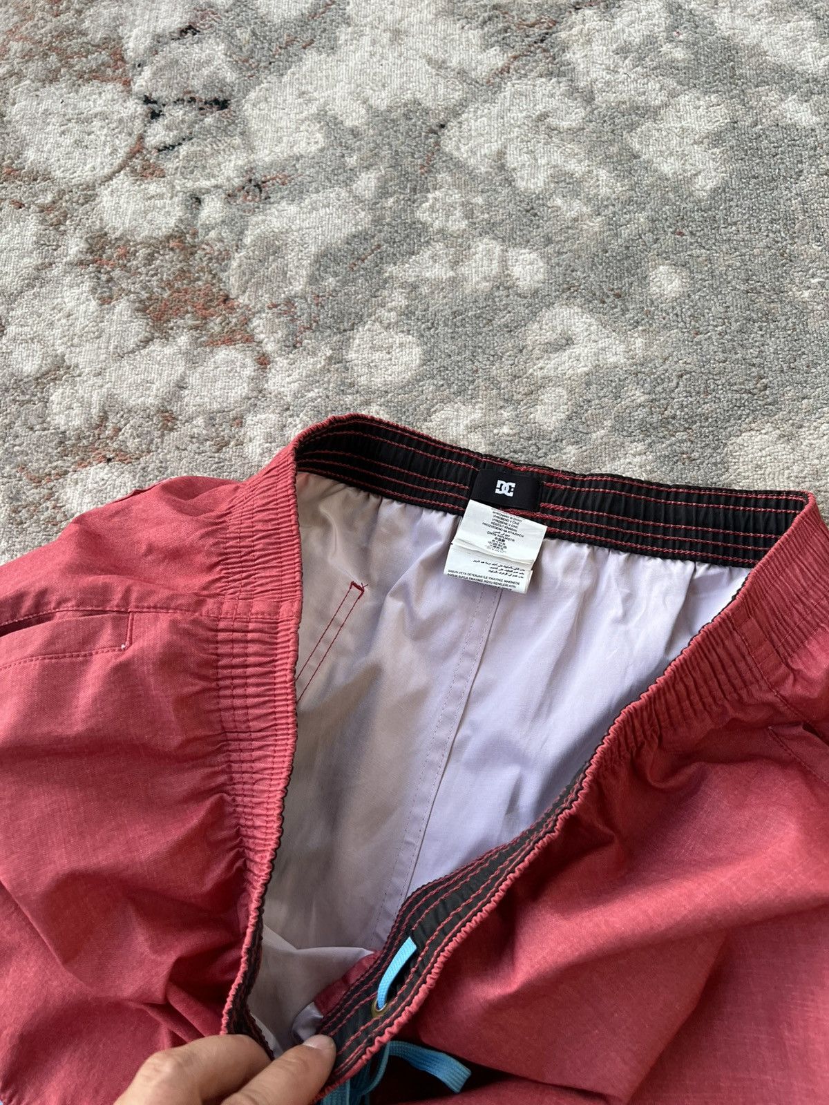 DC DC Shoes Shorts Size US 36 / EU 52 - 3 Thumbnail