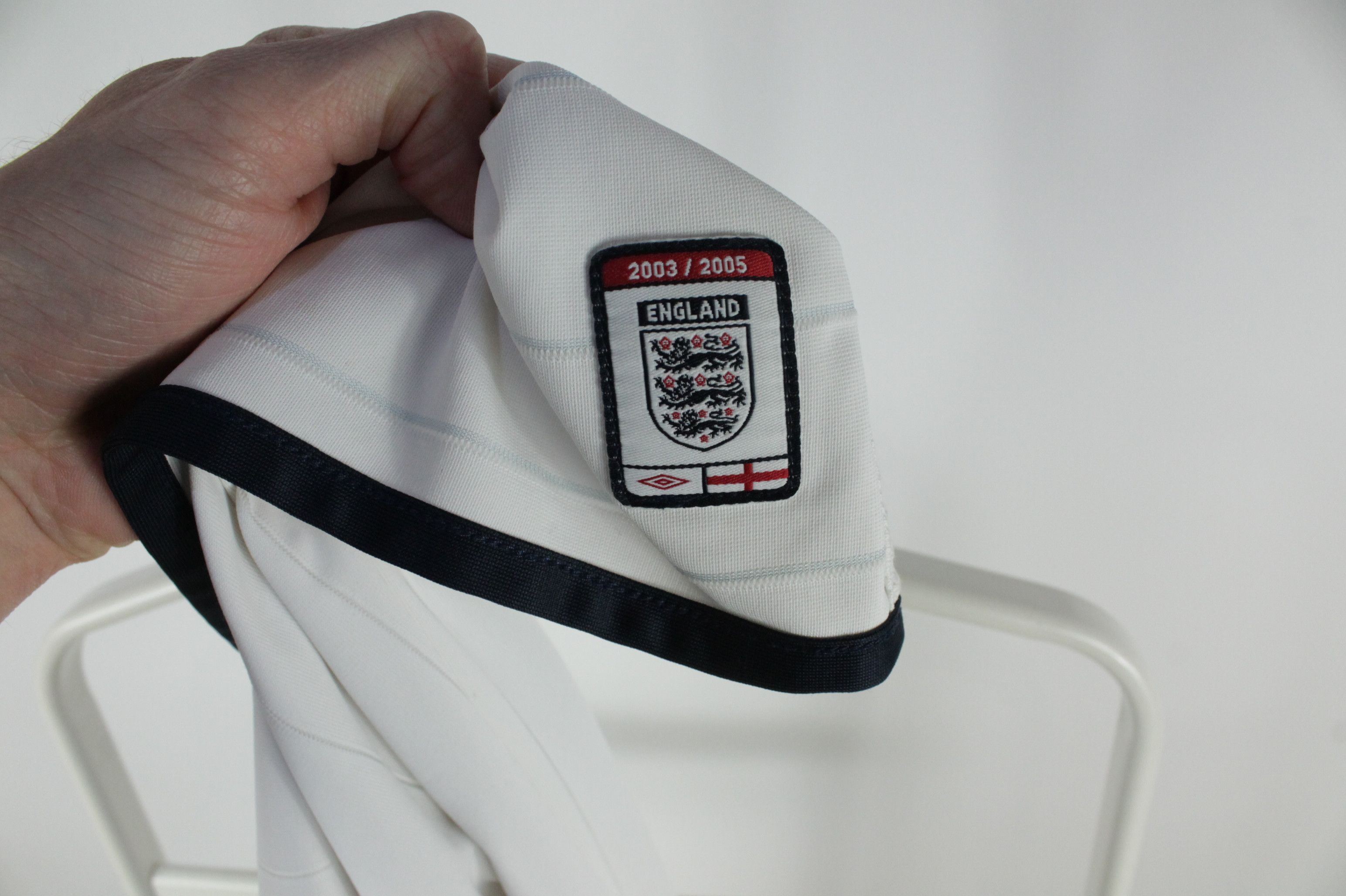 Umbro England National Team 2003 2005 Umbro Football Shirt Size US L / EU 52-54 / 3 - 11 Thumbnail