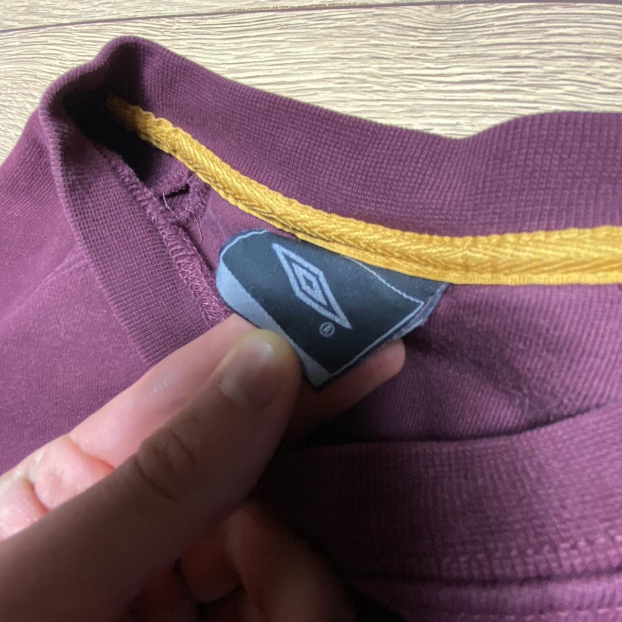 Umbro 00s Umbro Embroidered Sweatshirt Purple L Size US L / EU 52-54 / 3 - 3 Thumbnail