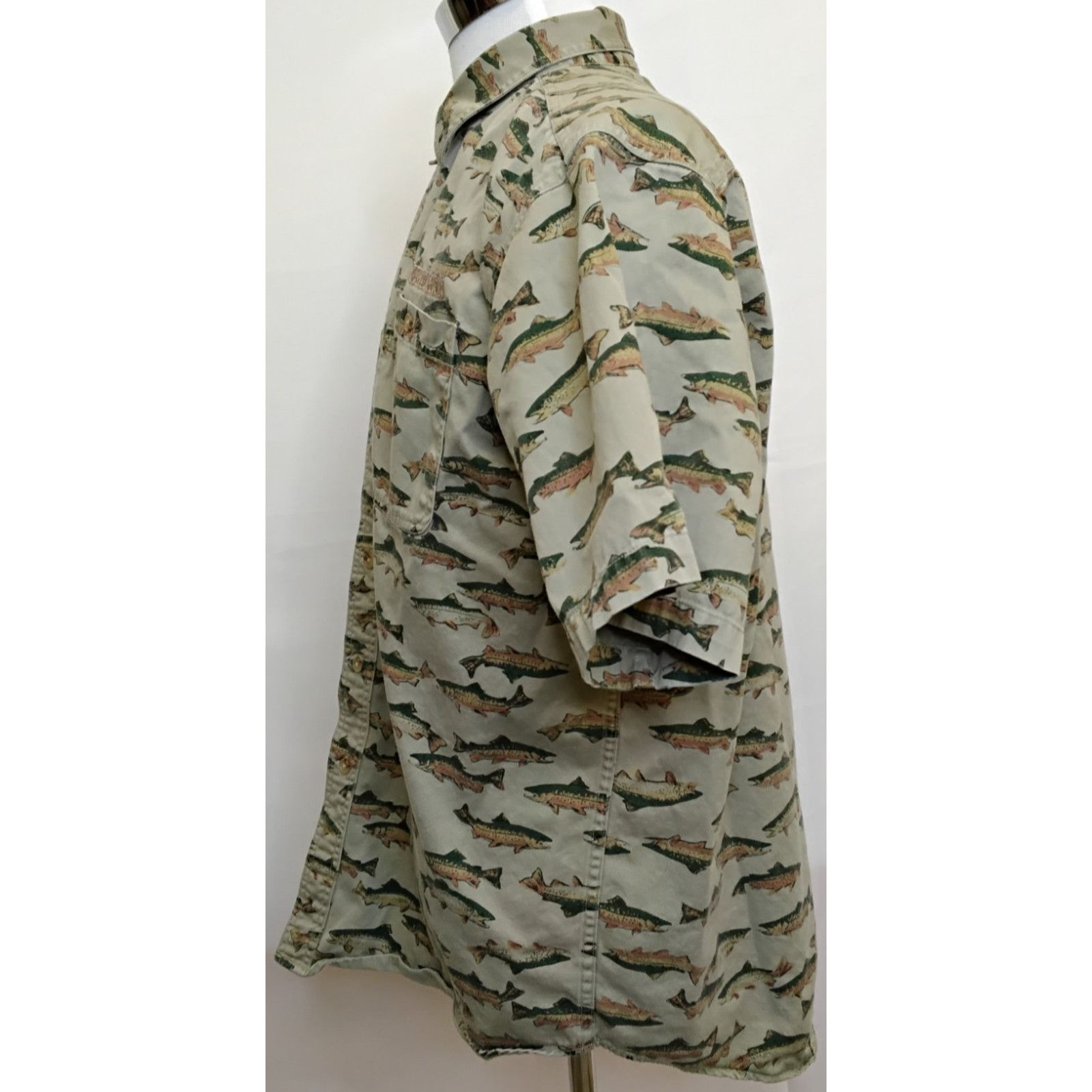 Orvis Orvis Short Sleeve Button Down Shirt Men's L Trout Print Size US L / EU 52-54 / 3 - 4 Thumbnail