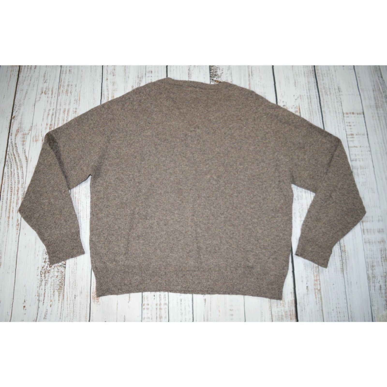 Vintage VINTAGE Antartex BROWN SWEATER KNIT WOOL MENS SIZE LARGE V-NECK LAMBSWOOL TIGHT KNIT PULLOVER SHIRT? Size US L / EU 52-54 / 3 - 7 Thumbnail