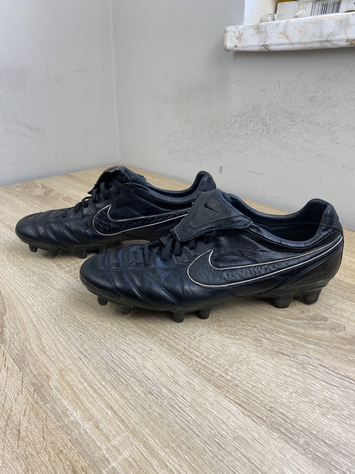 Nike Vintage 2008 Nike Tiempo AIR Legend Football Boots Retro Y2K Size US 12 / EU 45 - 3 Thumbnail