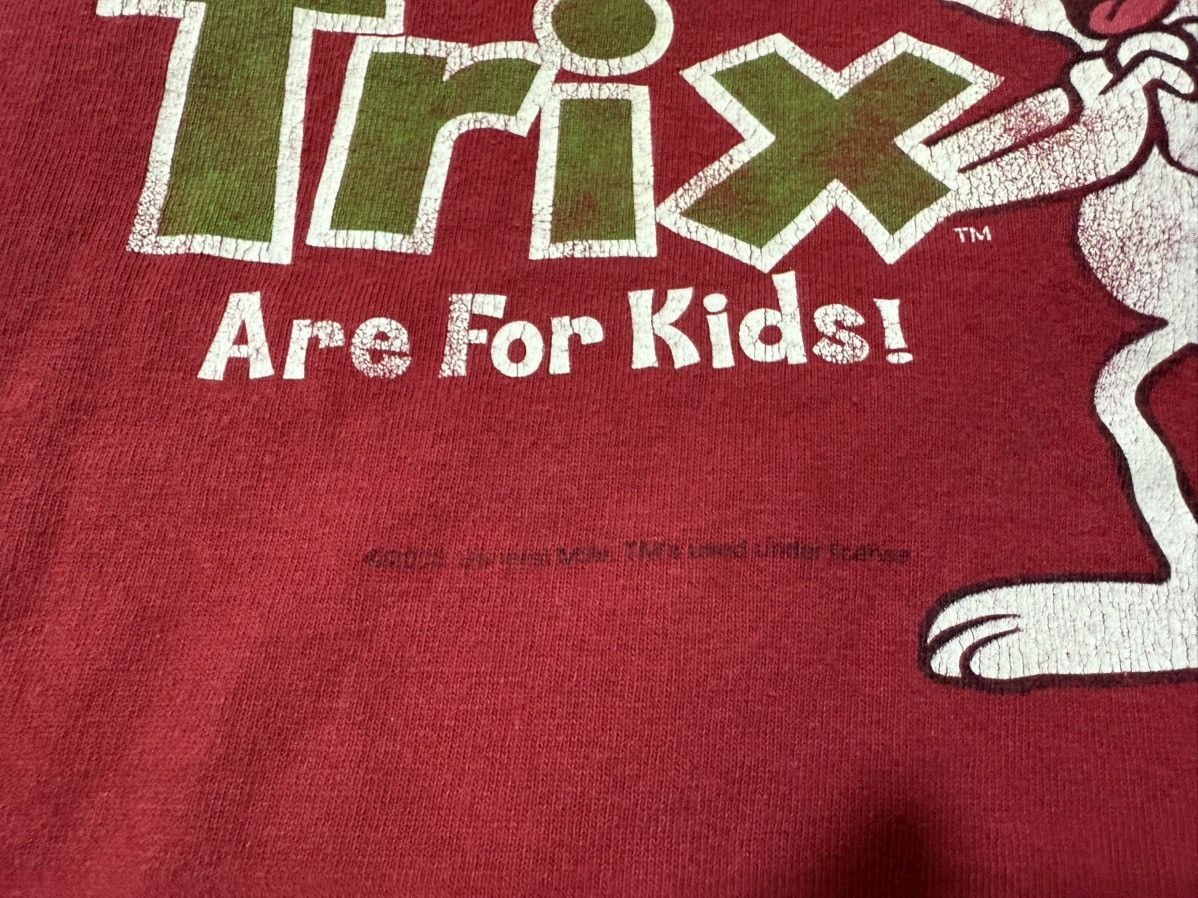Vintage Distressed Vintage 2000s TRIX T Shirt Size US M / EU 48-50 / 2 - 4 Thumbnail