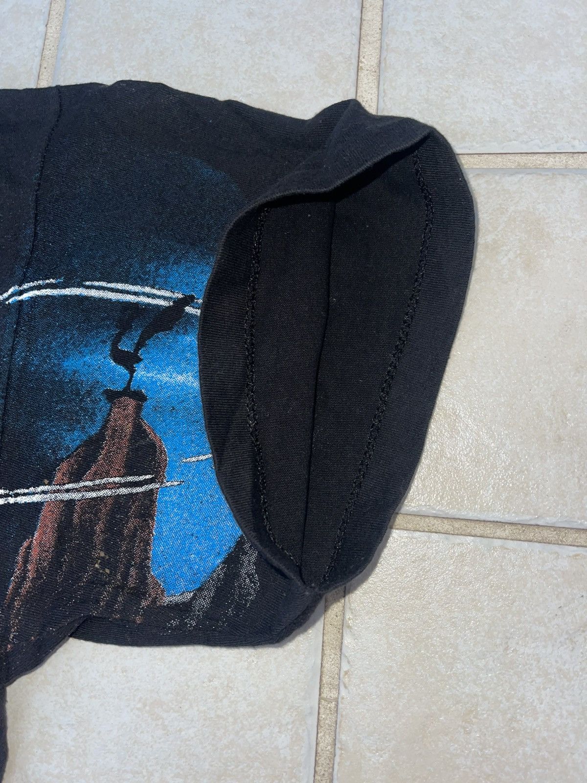 Other Wild Oats RARE Wile E. Coyote 1993 AOP Single Stitch Size US XL / EU 56 / 4 - 8 Thumbnail