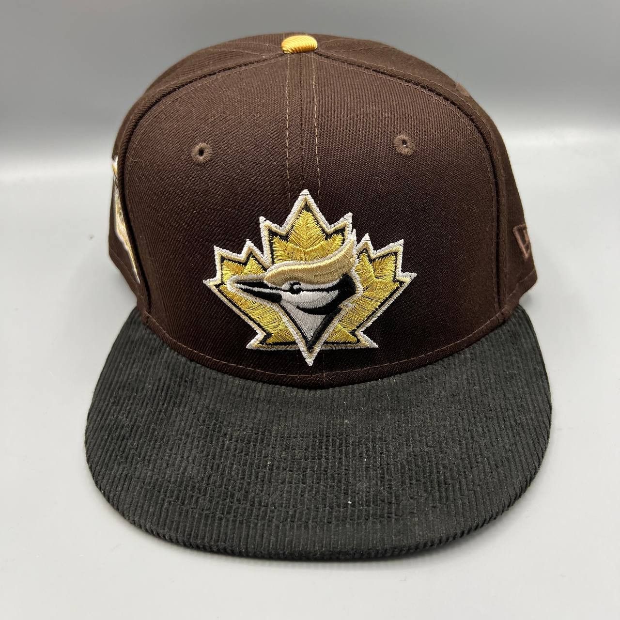 New Era Toronto Blue Jays Hat Men 7 1/2 Corduroy MLB Fitted Cap Size ONE SIZE - 7 Thumbnail