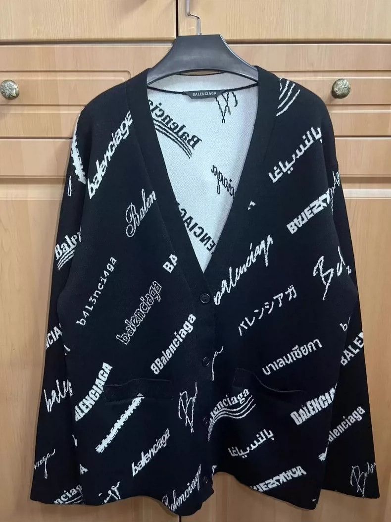 Balenciaga Balenciaga Black and White Full Logo Print Wool Cardigan Size US L / EU 52-54 / 3 - 1 Thumbnail