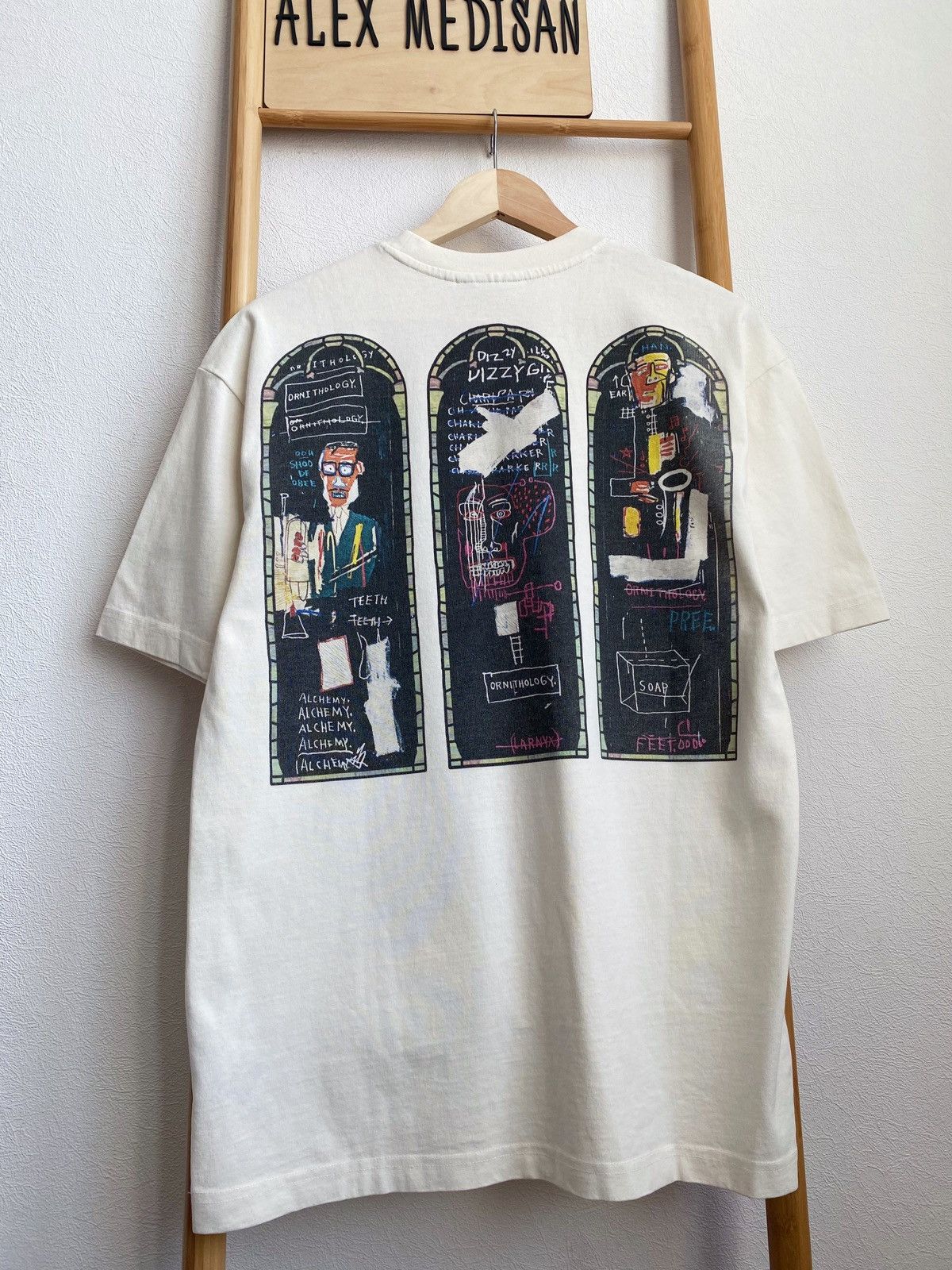 H&M × Jean-Michel Basquiat × Who Decides War WHO DECIDES WAR x BASQUIAT x H&M RELAXED FIT COTTON T-SHIRT Size US S / EU 44-46 / 1 - 11 Thumbnail