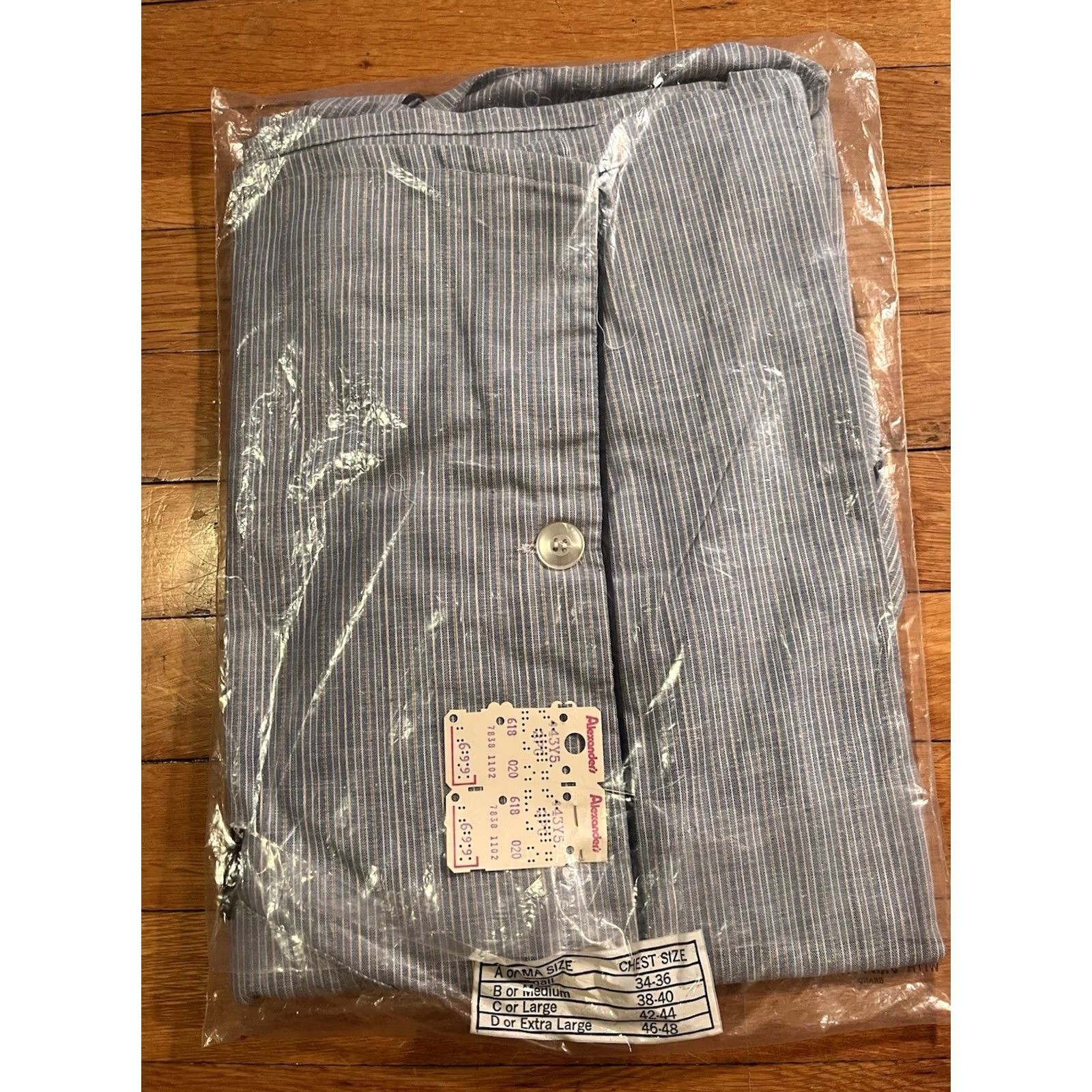 Vintage VINTAGE Royal Choice Pajamas Shirt Short Sleeve 70s Mens M Blue Striped Pajama Set Size US 31 - 6 Thumbnail