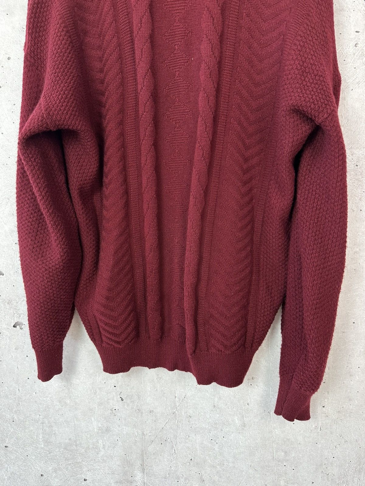 Lacoste Lacoste Chemise Made in France Knit Burgundy V-neck Sweater Size US L / EU 52-54 / 3 - 8 Thumbnail