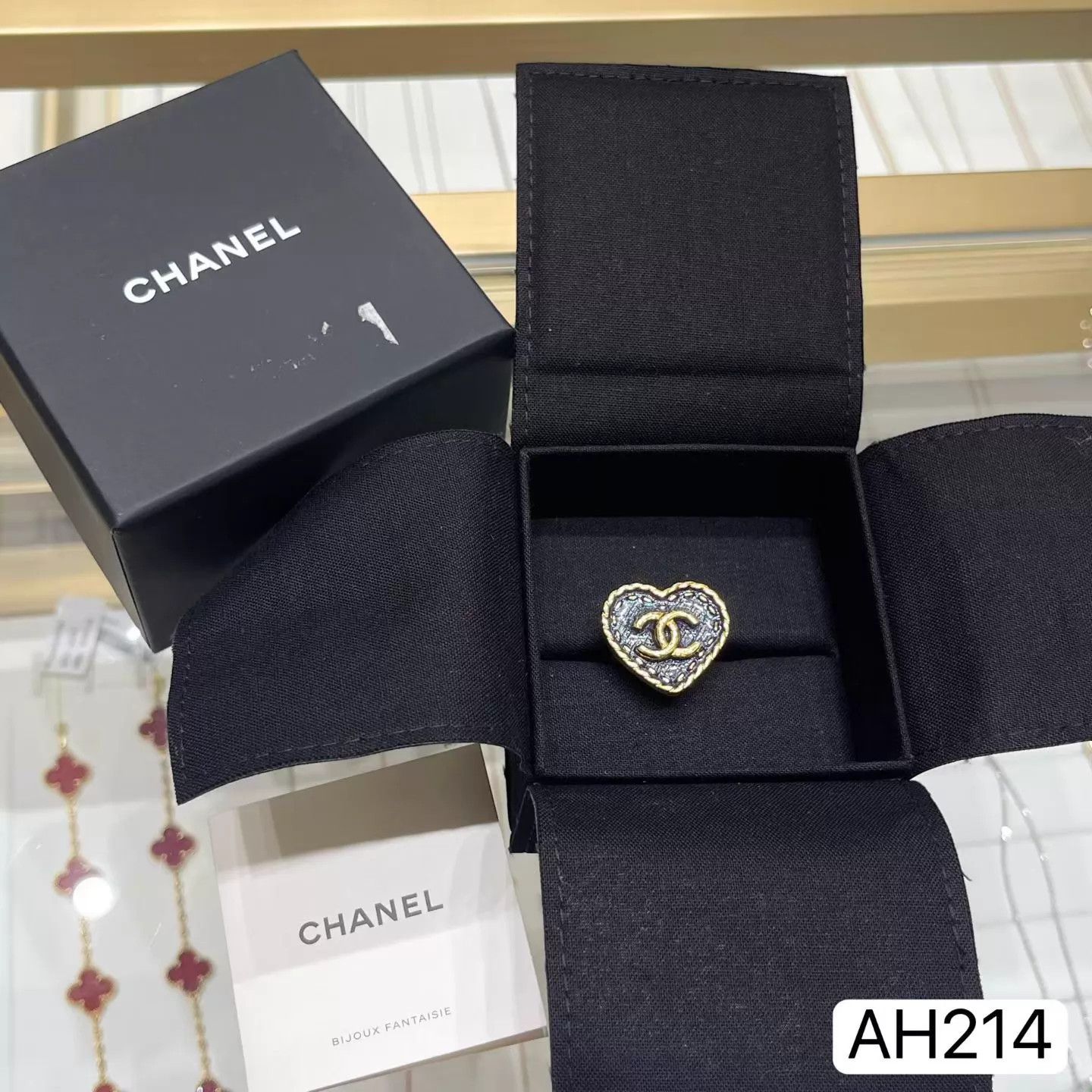 Chanel Chanel Denim Blue Gold Heart Ring 24p CC Size 51 Box AH214 Size ONE SIZE - 3 Thumbnail
