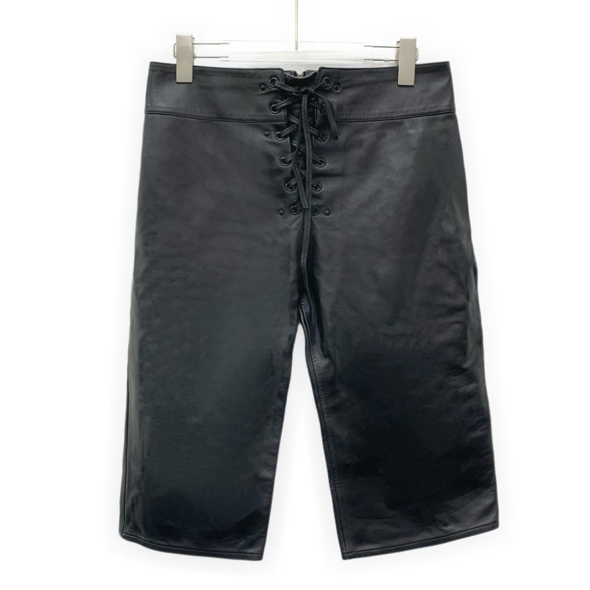 Chloe Chloe Black Lambskin Tie Design Cropped Shorts K26WX Size 30" / US 8 / IT 44 - 1 Thumbnail