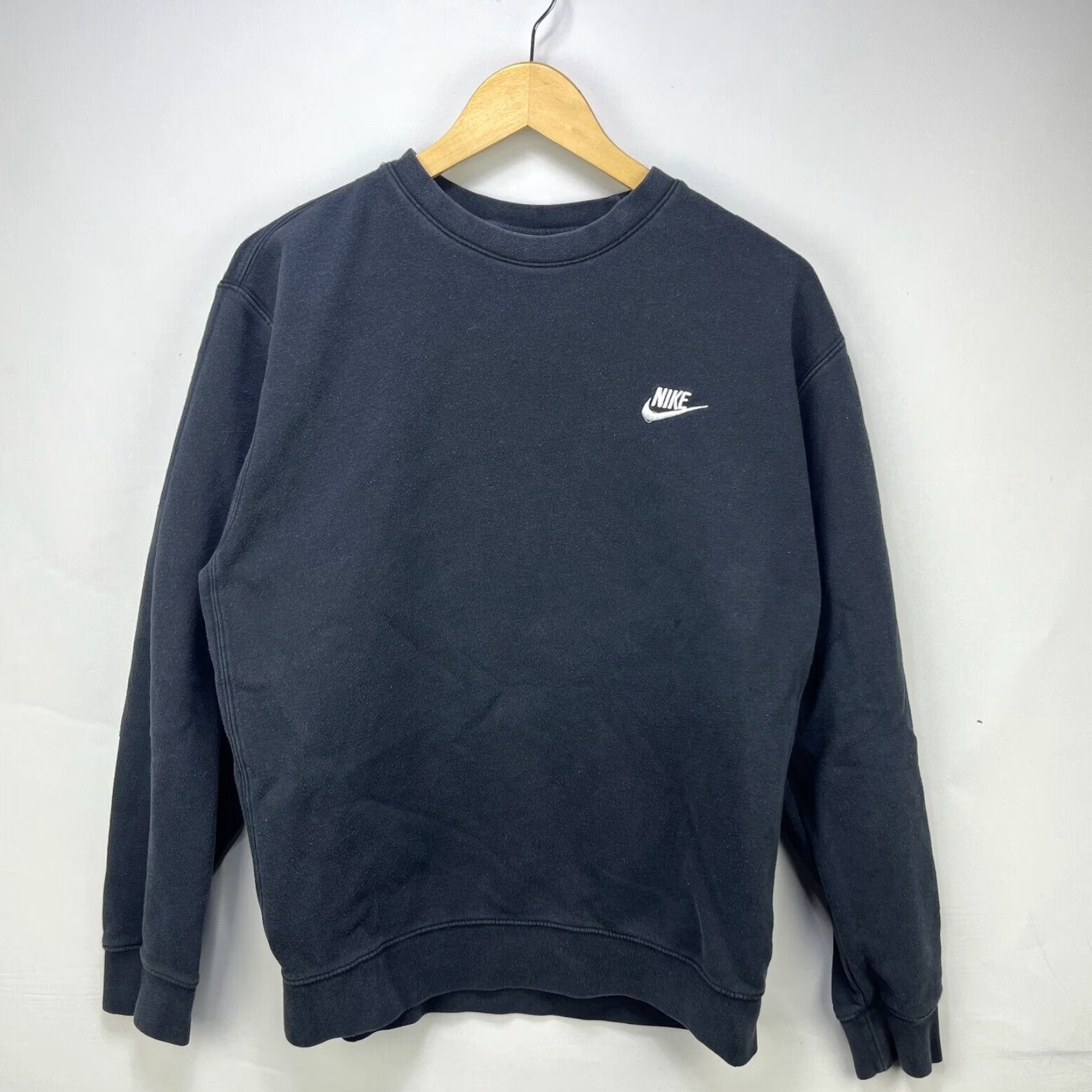 Nike Nike Sweatshirt Swoosh Embroidered Faded Pullover Large Mens Black Size US L / EU 52-54 / 3 - 2 Thumbnail