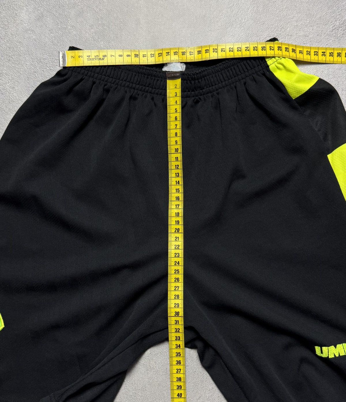 Umbro Celtic 1996 1997 Away Football Soccer Shorts Umbro Vintage Size US 32 / EU 48 - 11 Thumbnail