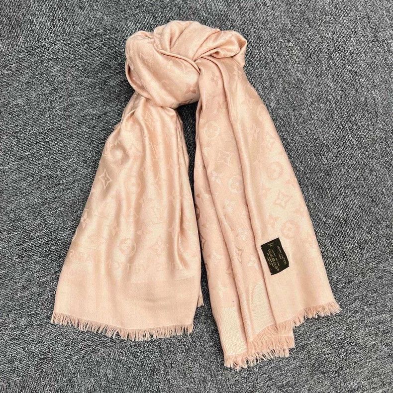 Louis Vuitton Louis Vuitton Pink presbyopic wool silk shawl Size ONE SIZE - 1 Thumbnail