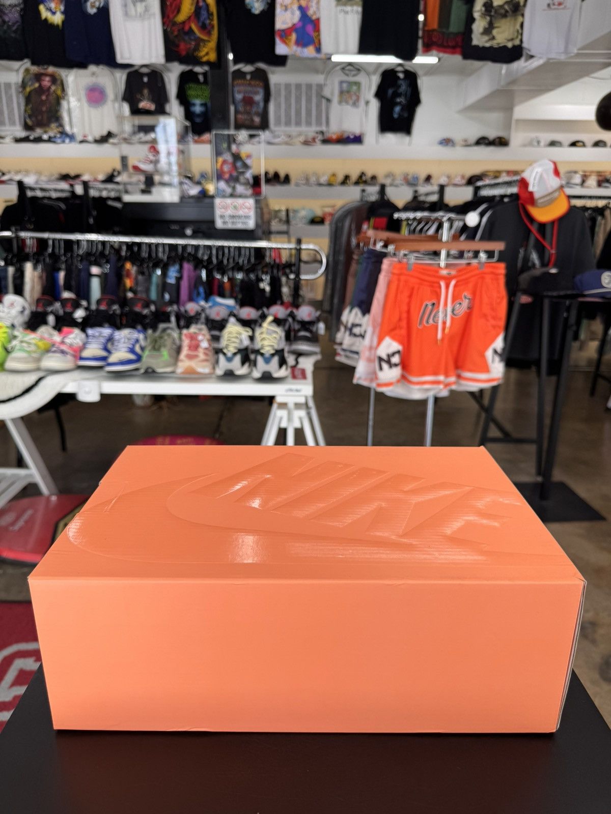 Fear of God × Nike Nike Air Skylon FOG Light Bone Size 9 (2019) Size US 9 / EU 42 - 13 Thumbnail