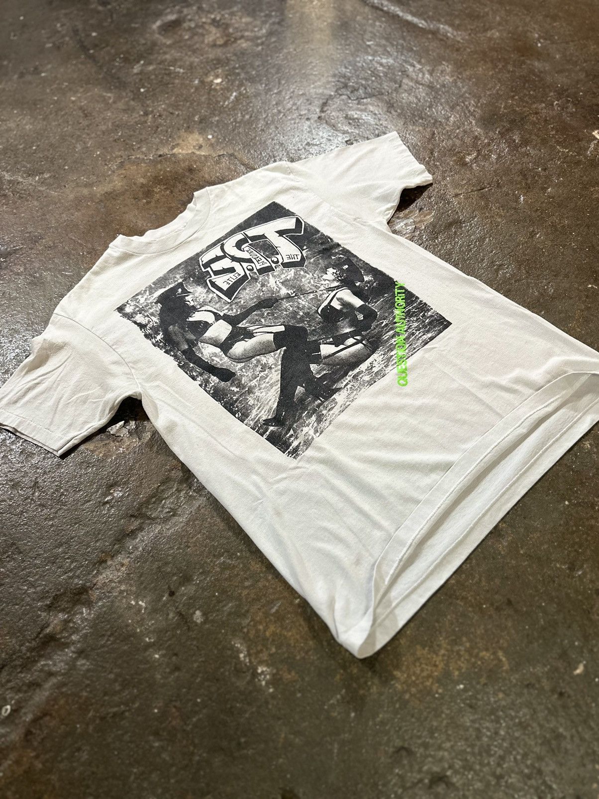 Vintage VINTAGE THE PLEASURE ELITE SHIRT SZ L WHT SINGLE STITCH RARE Size US L / EU 52-54 / 3 - 4 Thumbnail