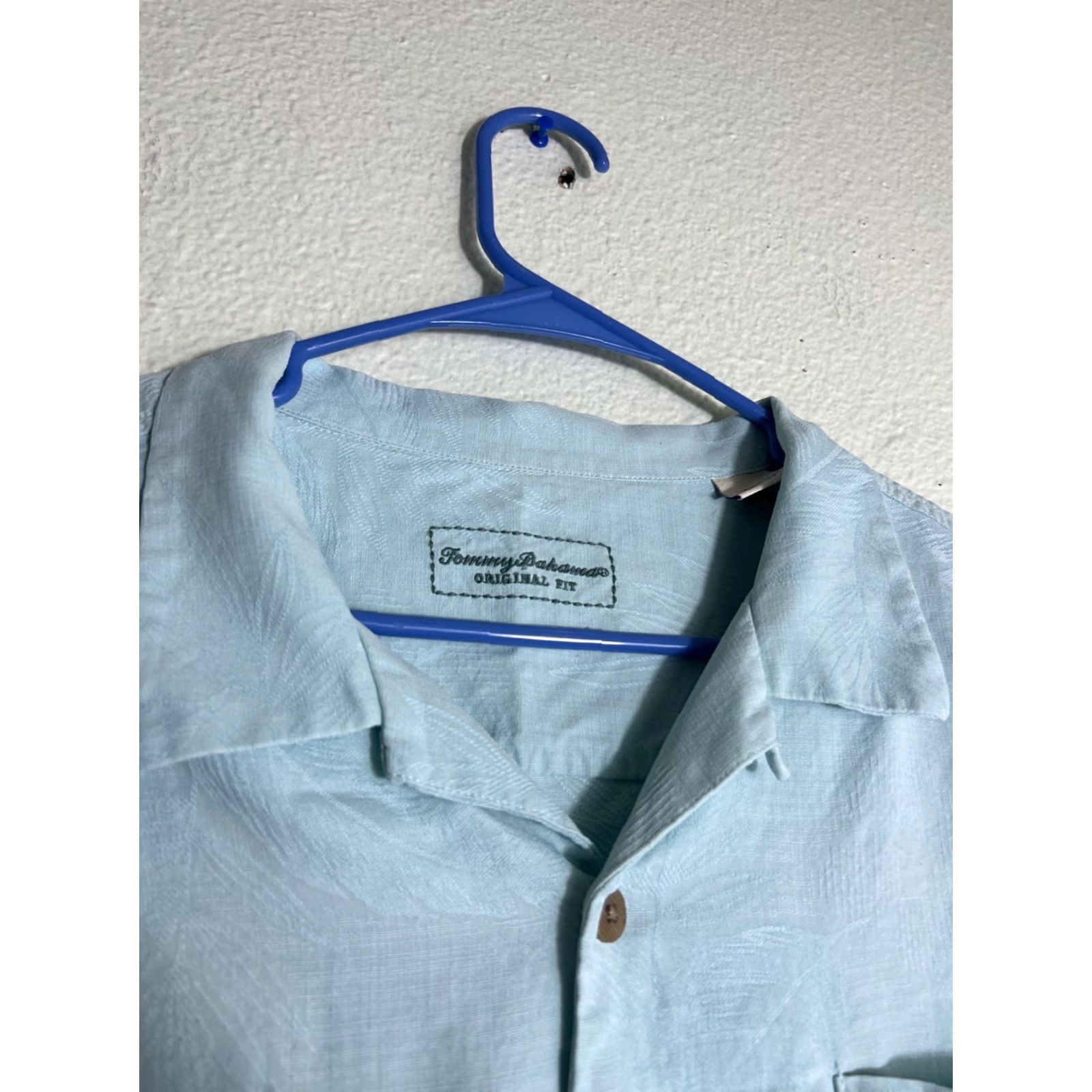 Tommy Bahama VINTAGE Tommy Bahama Shirt Floral Silk Light Blue XL Short Sleeve Button-Up Mens Size US XL / EU 56 / 4 - 4 Thumbnail