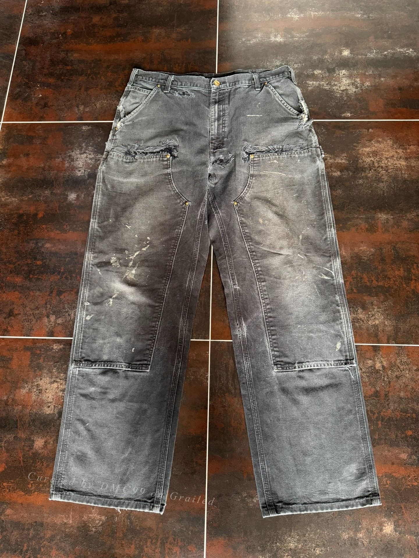 Vintage Vintage Carhartt B136 Black Cargo Pants Size US 30 / EU 46 - 1 Thumbnail