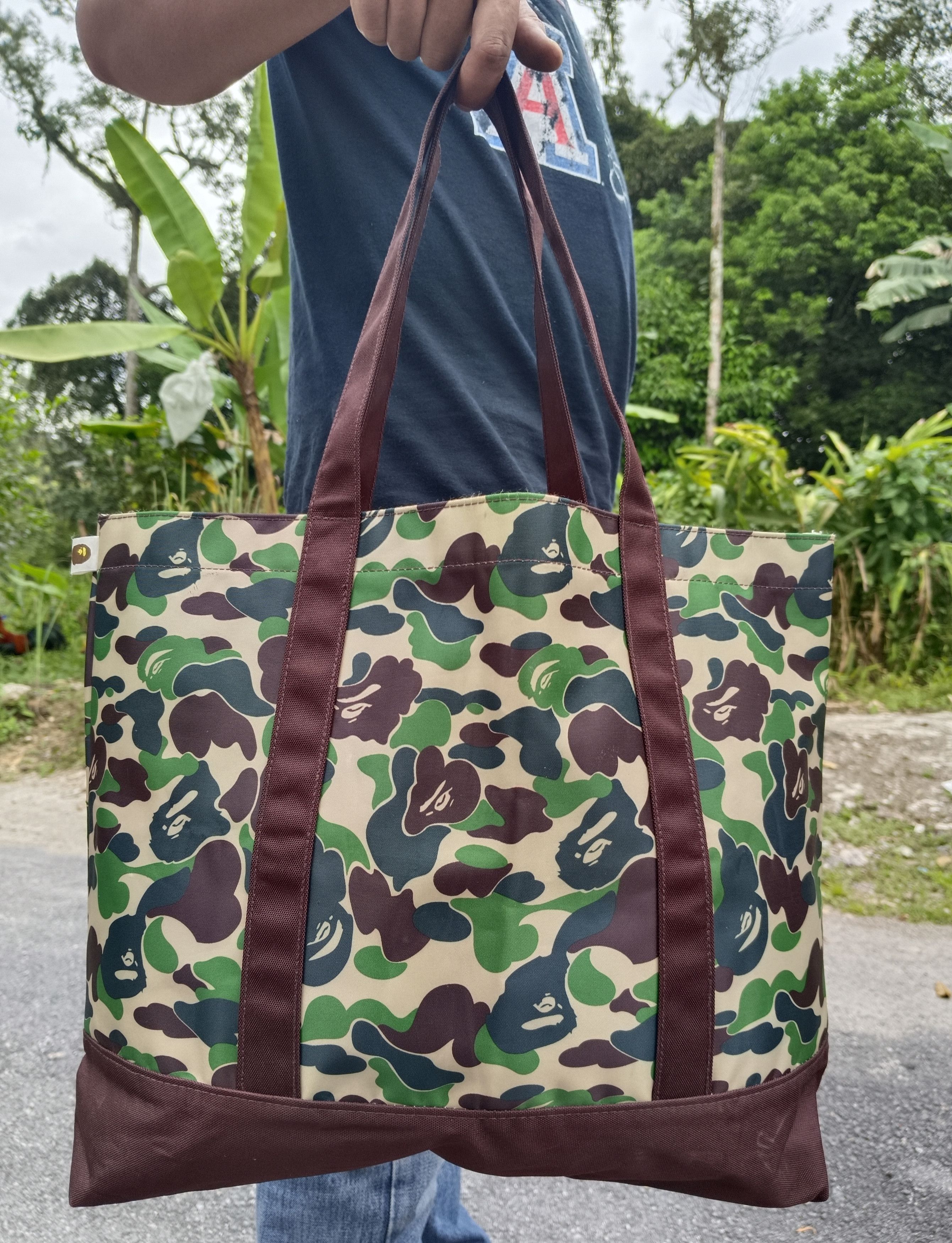 Bape OG🔥GRAIL BAPE CAMOUFLAGE Size ONE SIZE - 3 Thumbnail