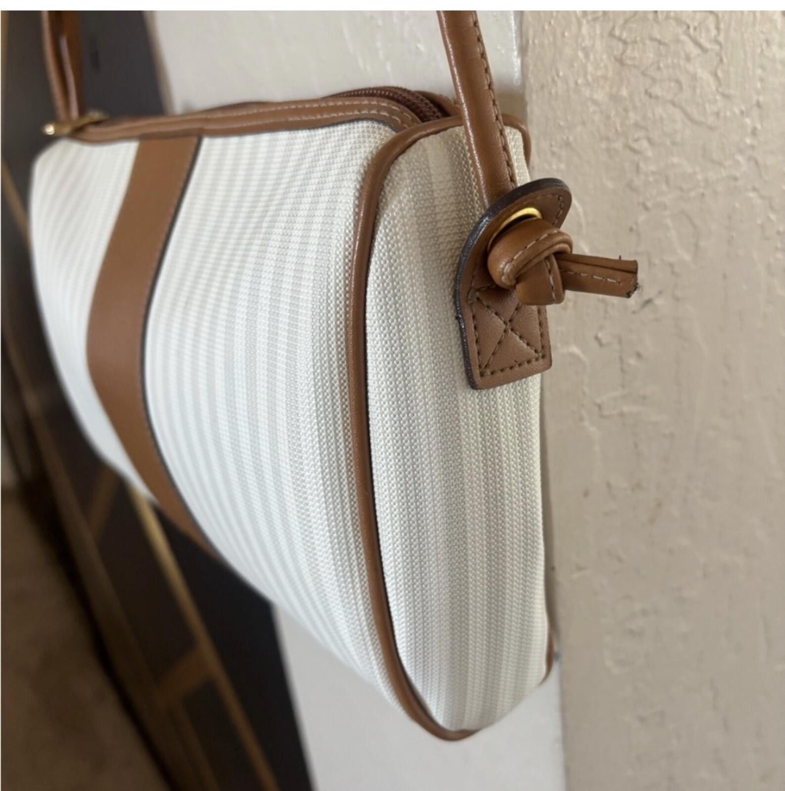Other ( Moda Italia) Elegant White and Tan Women's Bag Size ONE SIZE - 5 Thumbnail