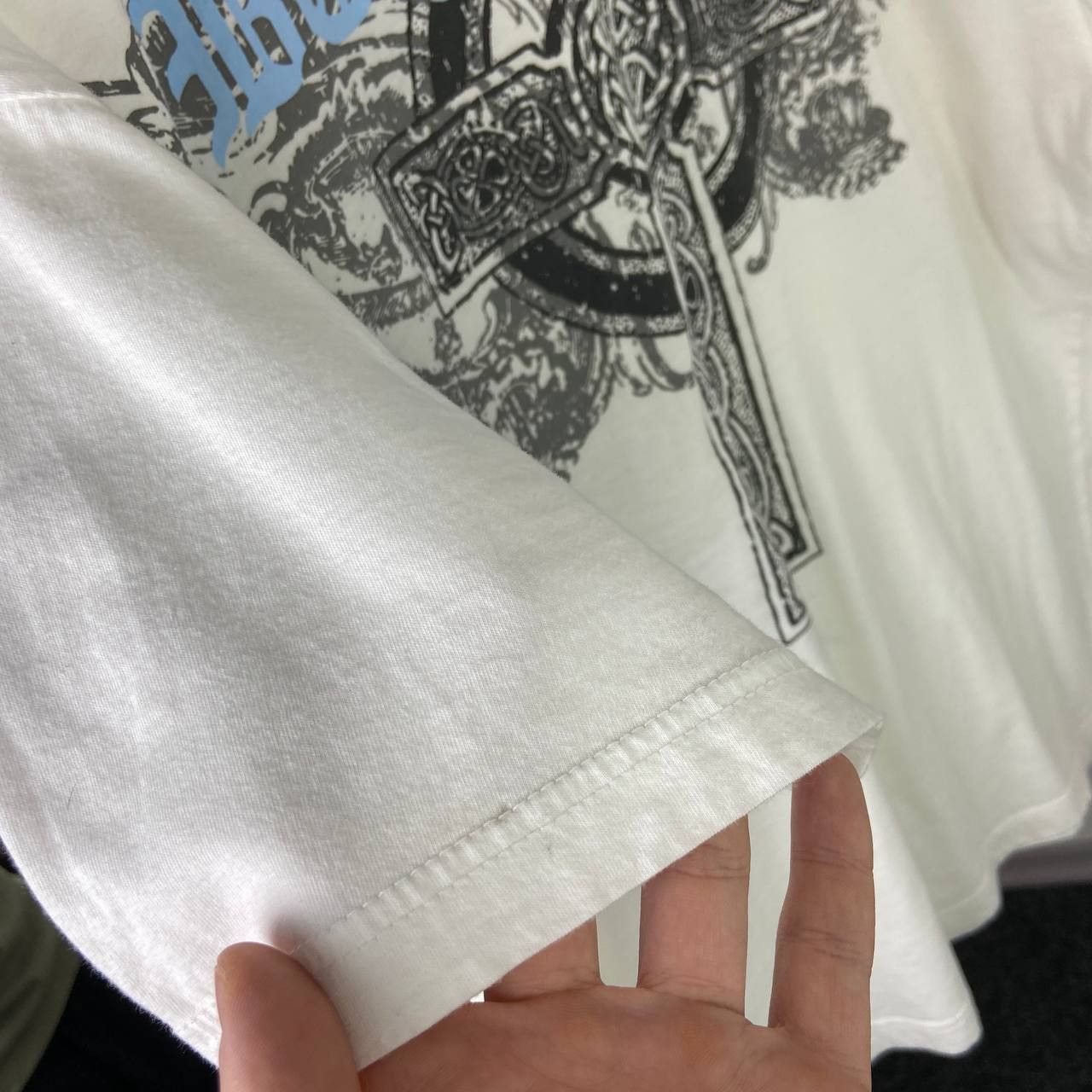 Vintage Vintage Overprint Y2K Japanese Style T-Shirt Size US L / EU 52-54 / 3 - 5 Thumbnail