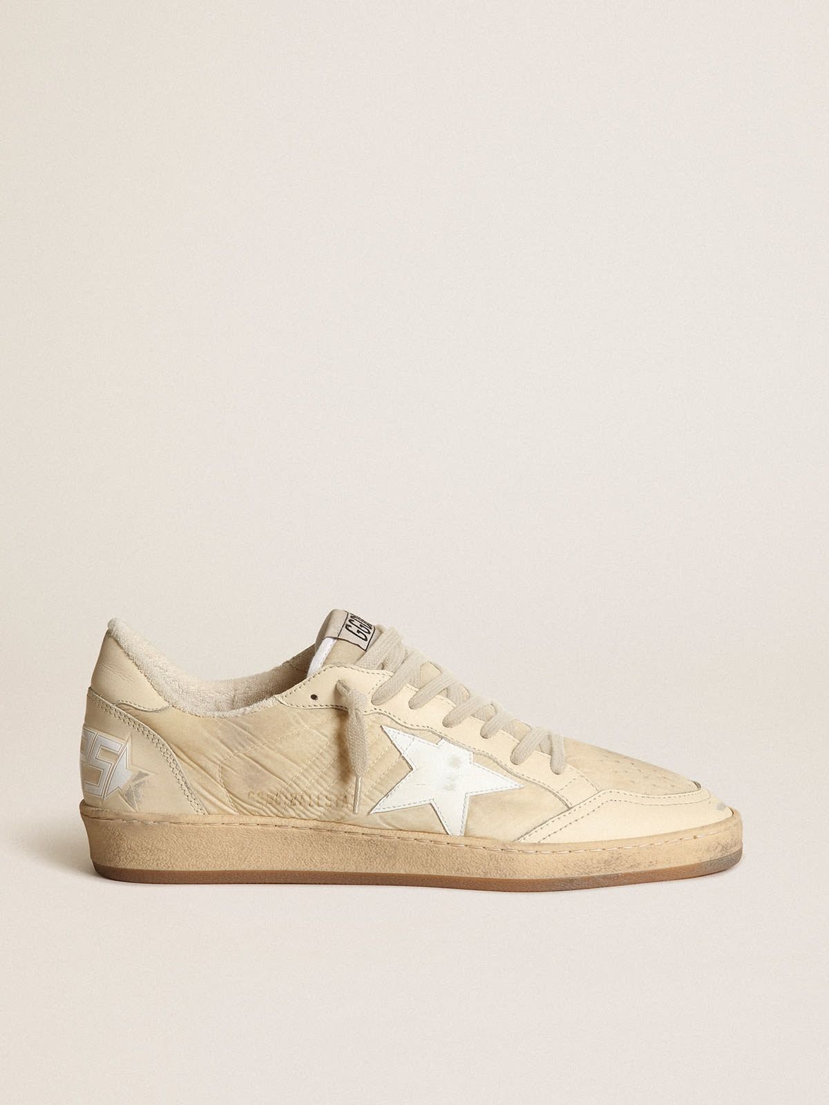 Golden Goose o1w1db10625 Ball Star Sneakers in Ivory/White Size US 8 / EU 41 - 1 Thumbnail