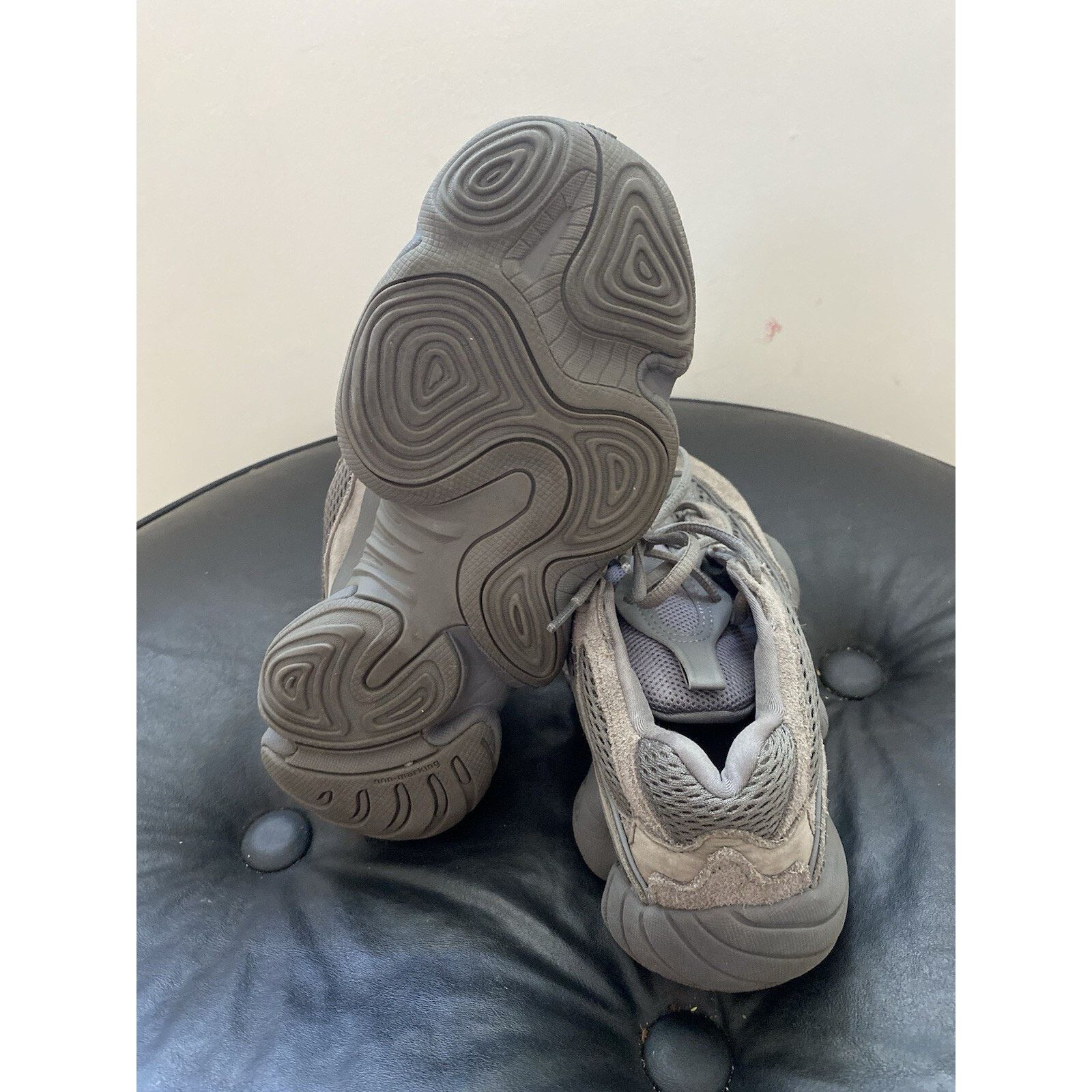 Adidas Size 7 - adidas Yeezy 500 Ash Grey Size US 7 / EU 40 - 8 Thumbnail