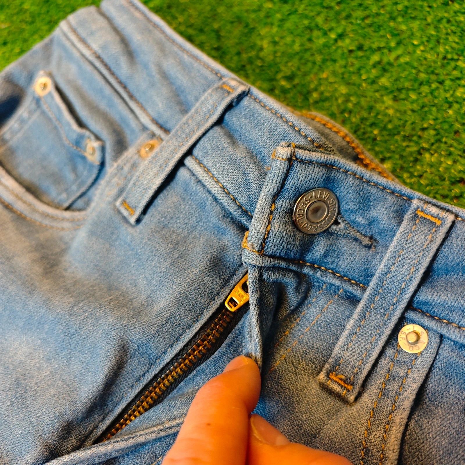 Levi's Levi's 725 Jeans Womens 24 blue Flare Bootcut high rise Size 24" / US 00 / IT 34 - 5 Thumbnail