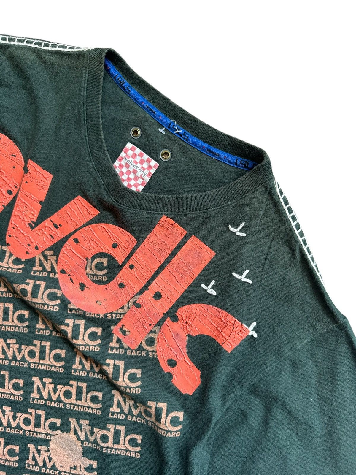 Japanese Brand 2000's Velvet Dog by Novadelic archival tee Size US M / EU 48-50 / 2 - 5 Thumbnail
