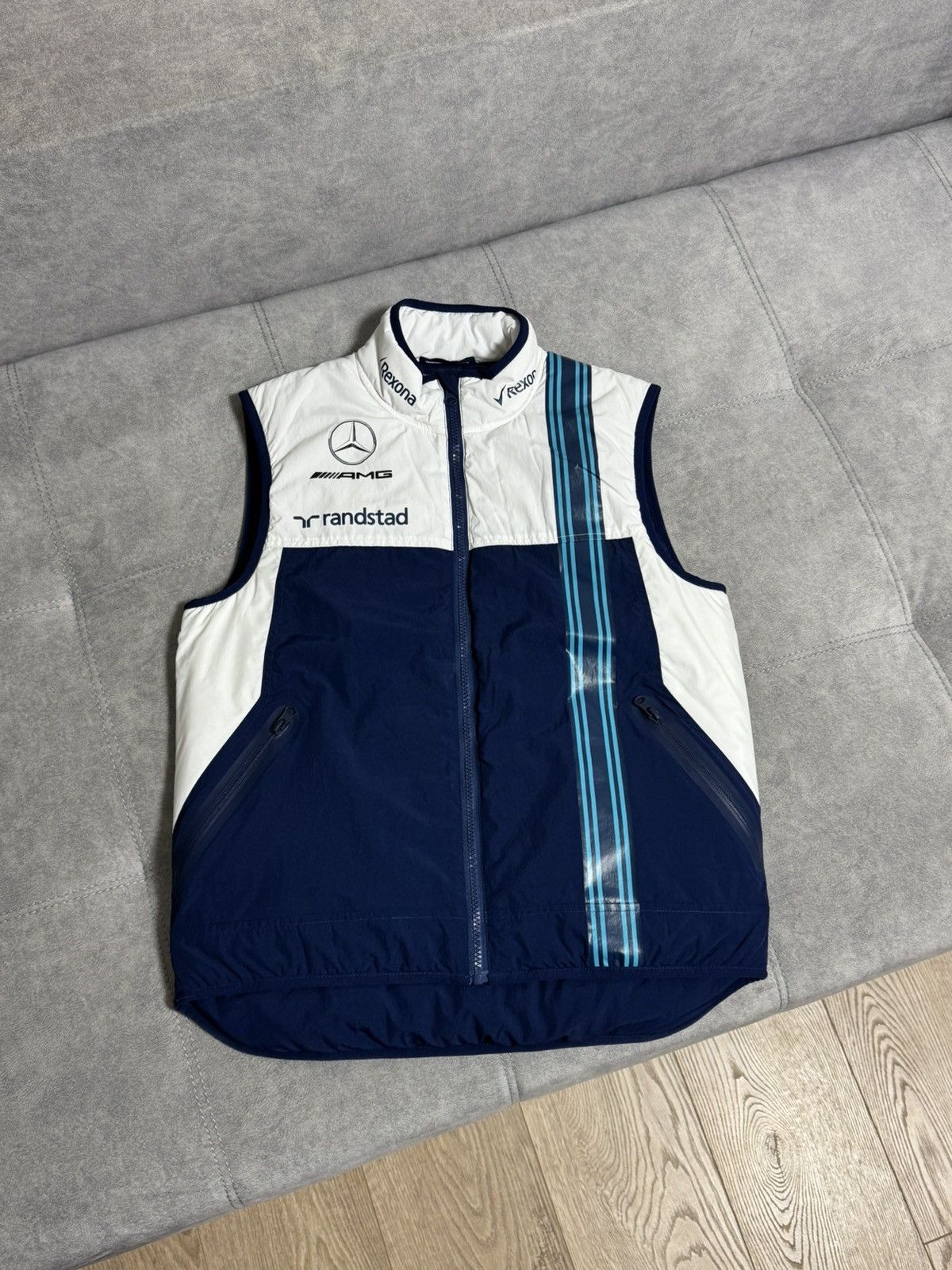 Formula 1 × Mercedes-Benz Hackett Williams Racing Mercedes Benz Formula 1 Vest men’s S Size US S / EU 44-46 / 1 - 1 Thumbnail