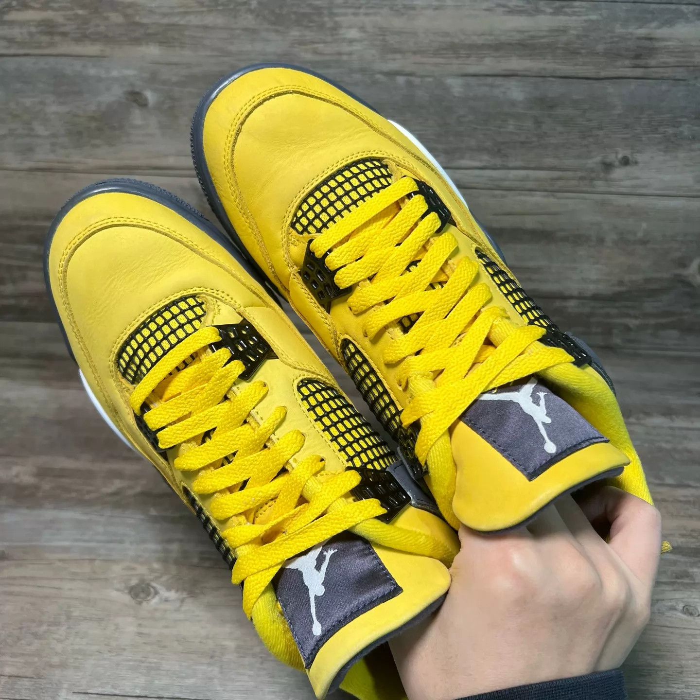 Nike Air Jordan 4 AJ4 Black & Yellow CT8527-700 EUR 42 Size US 9 / EU 42 - 5 Thumbnail