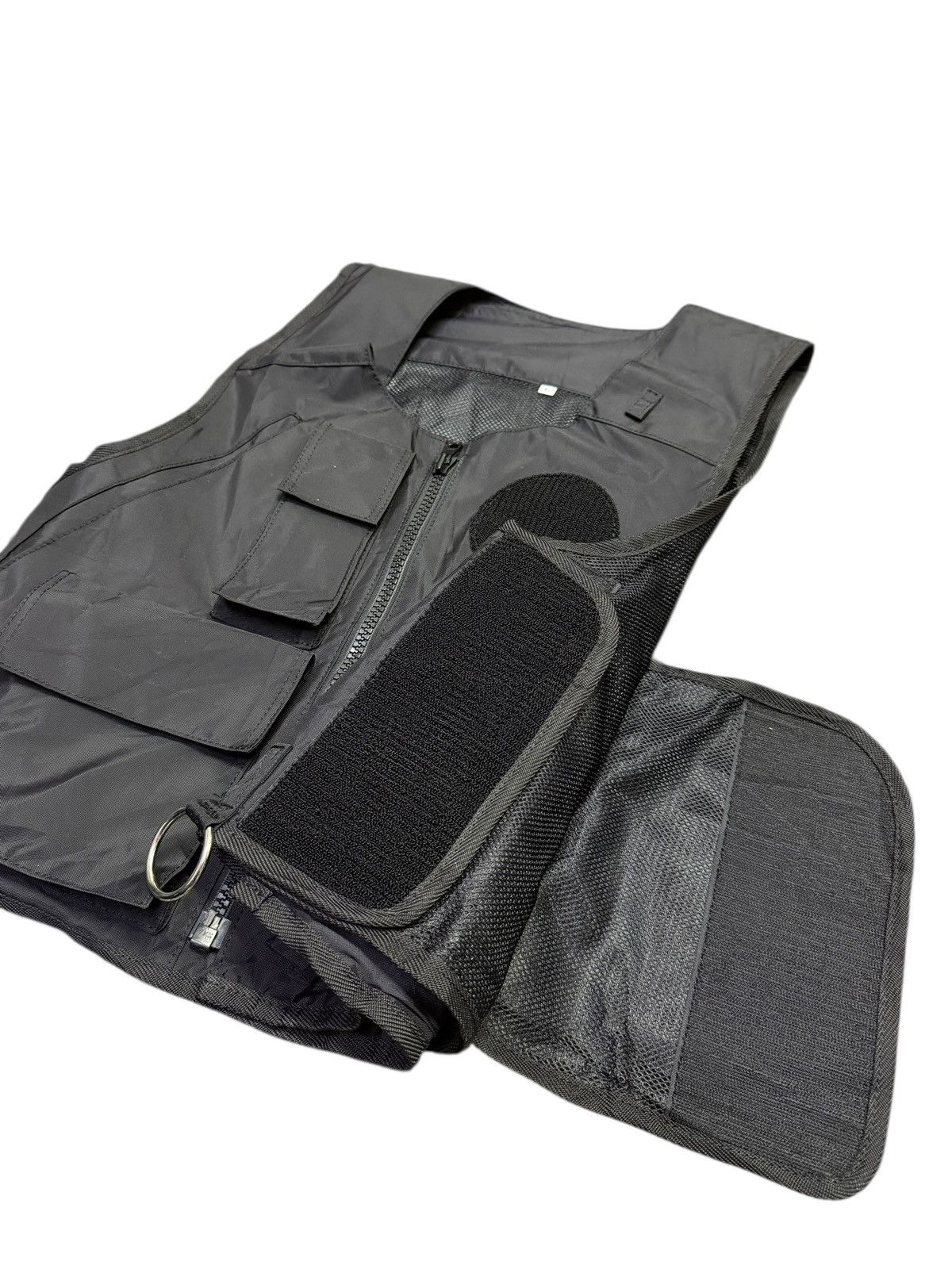 Japanese Brand Black Tactical Ultility Armor Vest Design Size US L / EU 52-54 / 3 - 8 Thumbnail
