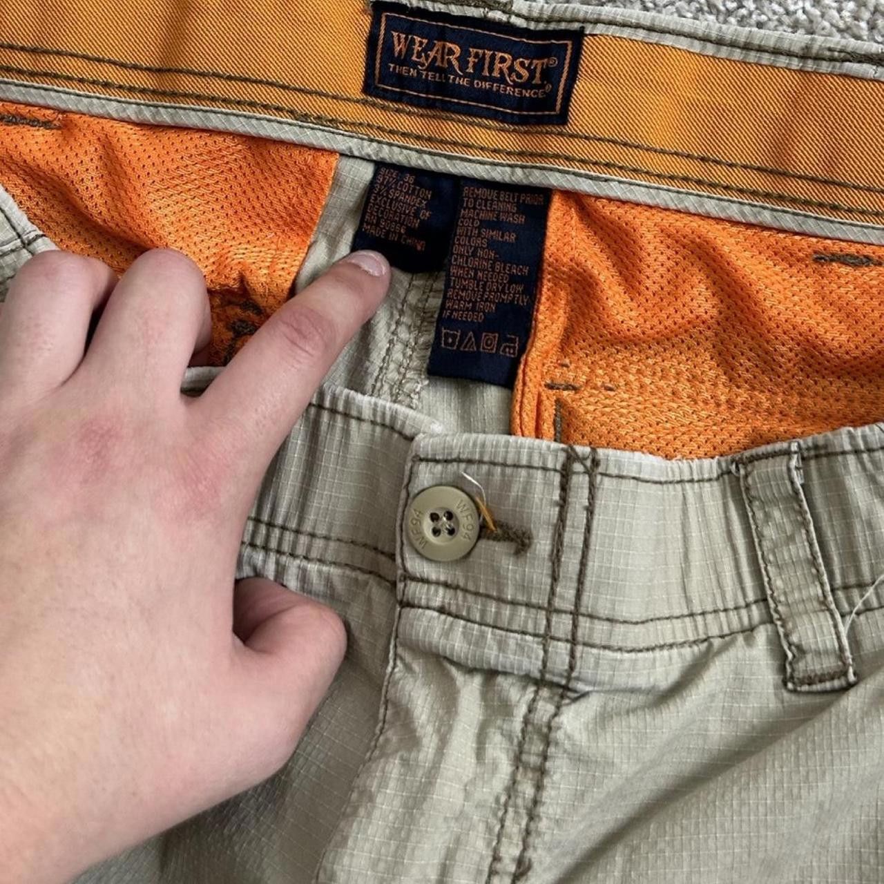 Vintage Vintage Tan Retro Baggy Cargo Shorts Size US 36 / EU 52 - 6 Thumbnail