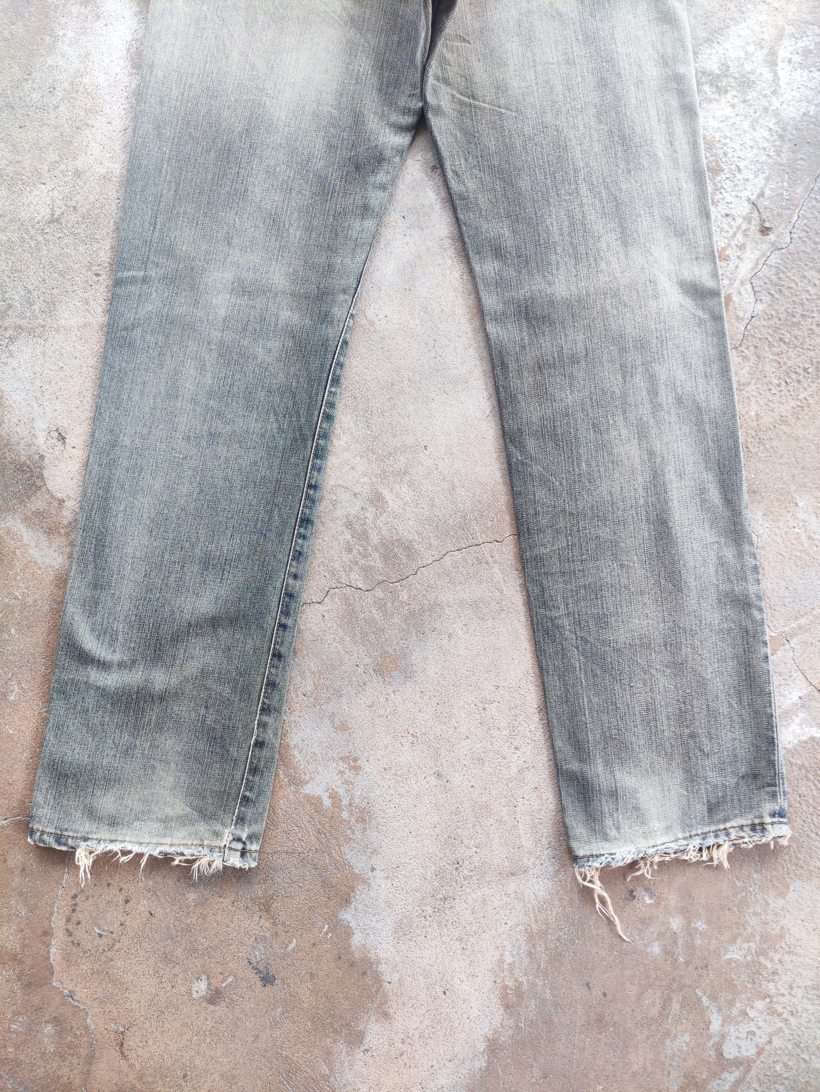Edwin Vintage Edwin Brand Distressed Denim Faded Pants Size US 31 - 11 Thumbnail