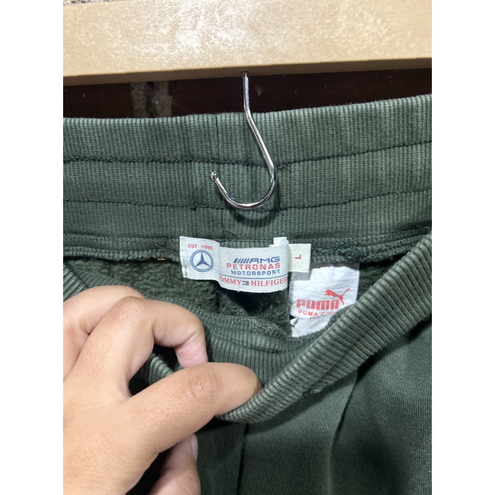 Tommy Hilfiger Tommy Hilfiger AMG Petronas Sweatpants Green Mens Large Pants Regular 32in Inseam Mercedes F1 Team Logo Zip Pockets Front Flat Front Vintage No Size US 33 - 3 Thumbnail