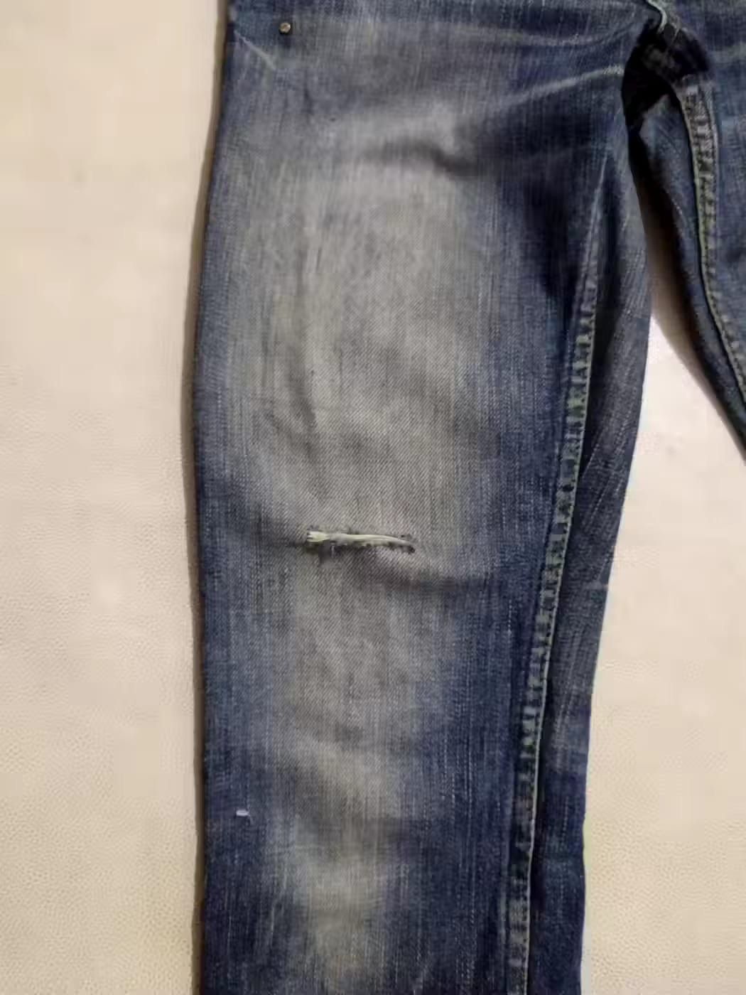 Hysteric Glamour Hysteric Glamour Distressed Studded Flare Low Rise Jeans Size 28" / US 6 / IT 42 - 3 Thumbnail