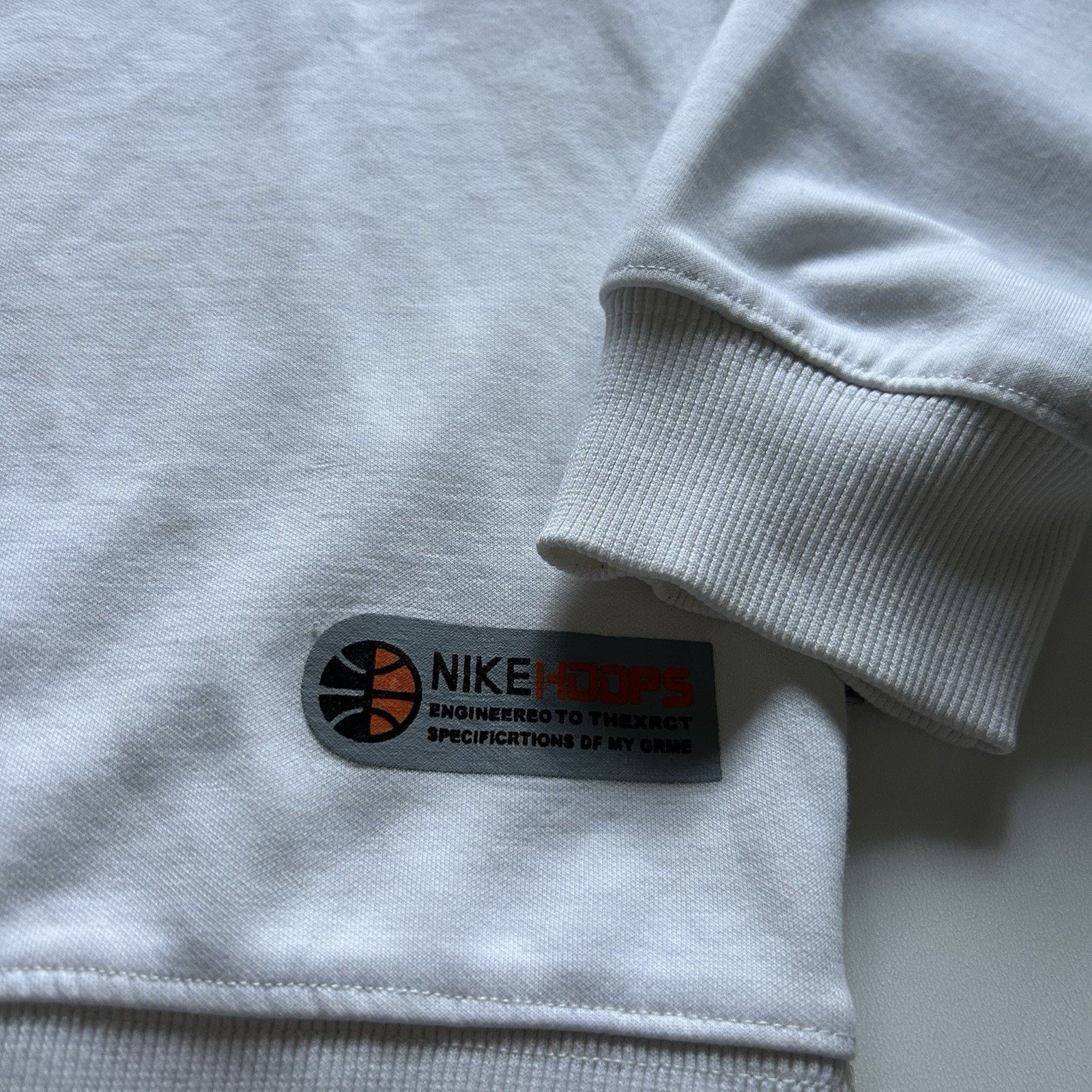 Nike Vintage Y2K Nike Center Swoosh Crewneck 2XL Basketball Rare Size US XXL / EU 58 / 5 - 3 Thumbnail