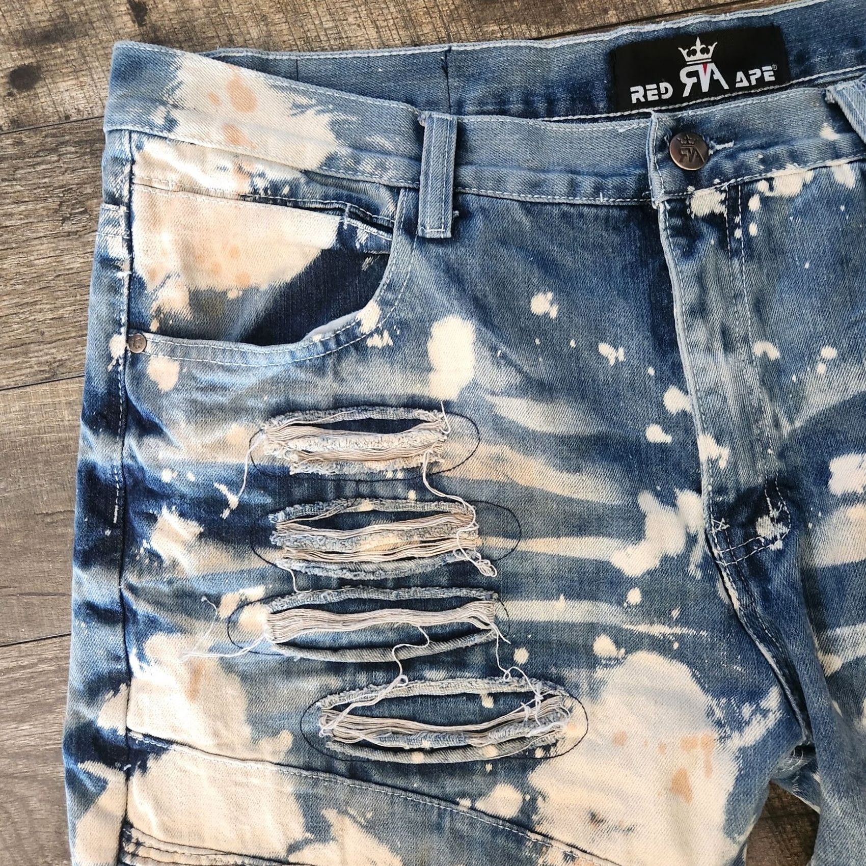 Denime VINTAGE Red Ape Denim Bermuda Shorts Jeans Bleached Blue Ripped Ribbed Hip-Hop 40 Mens Size US 40 / EU 56 - 4 Thumbnail