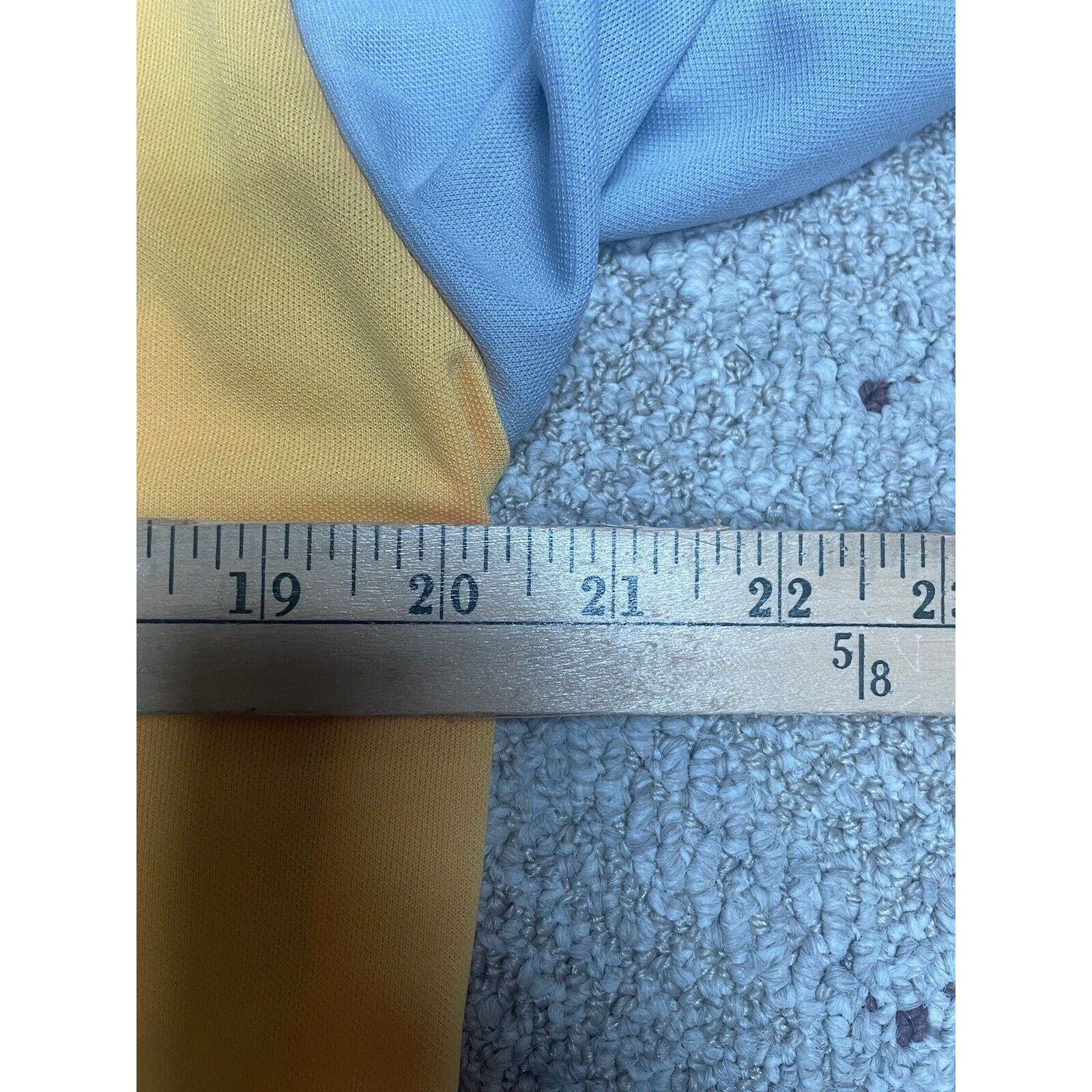 Vintage Vintage Ultraman Ultrasugoroku Jersey Anime L Majestic Size US L / EU 52-54 / 3 - 4 Thumbnail