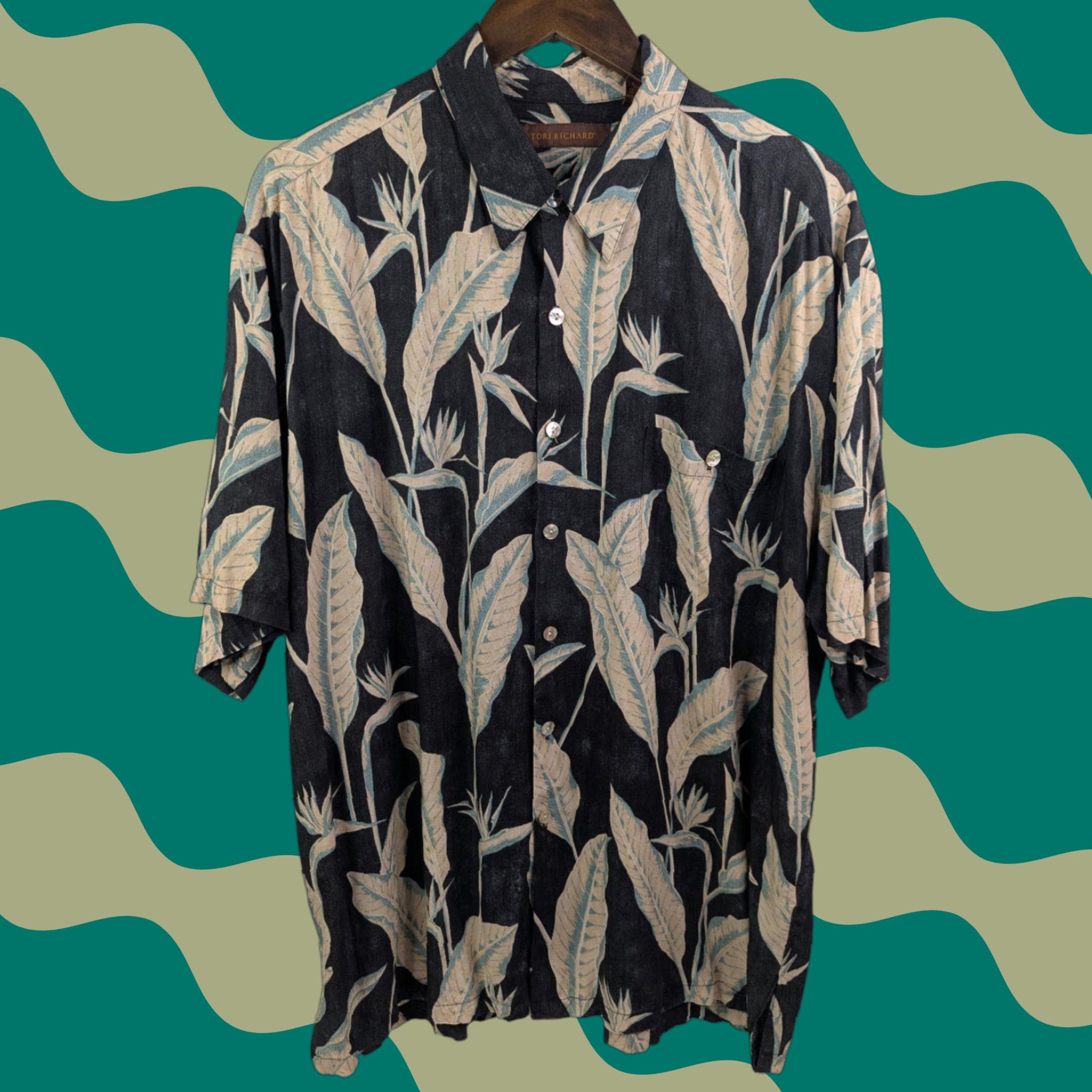 Tori Richard Tori Richard Shirt Mens XL Black Palms Floral Hawaiian Camp Made in USA Viscose Size US XL / EU 56 / 4 - 1 Thumbnail