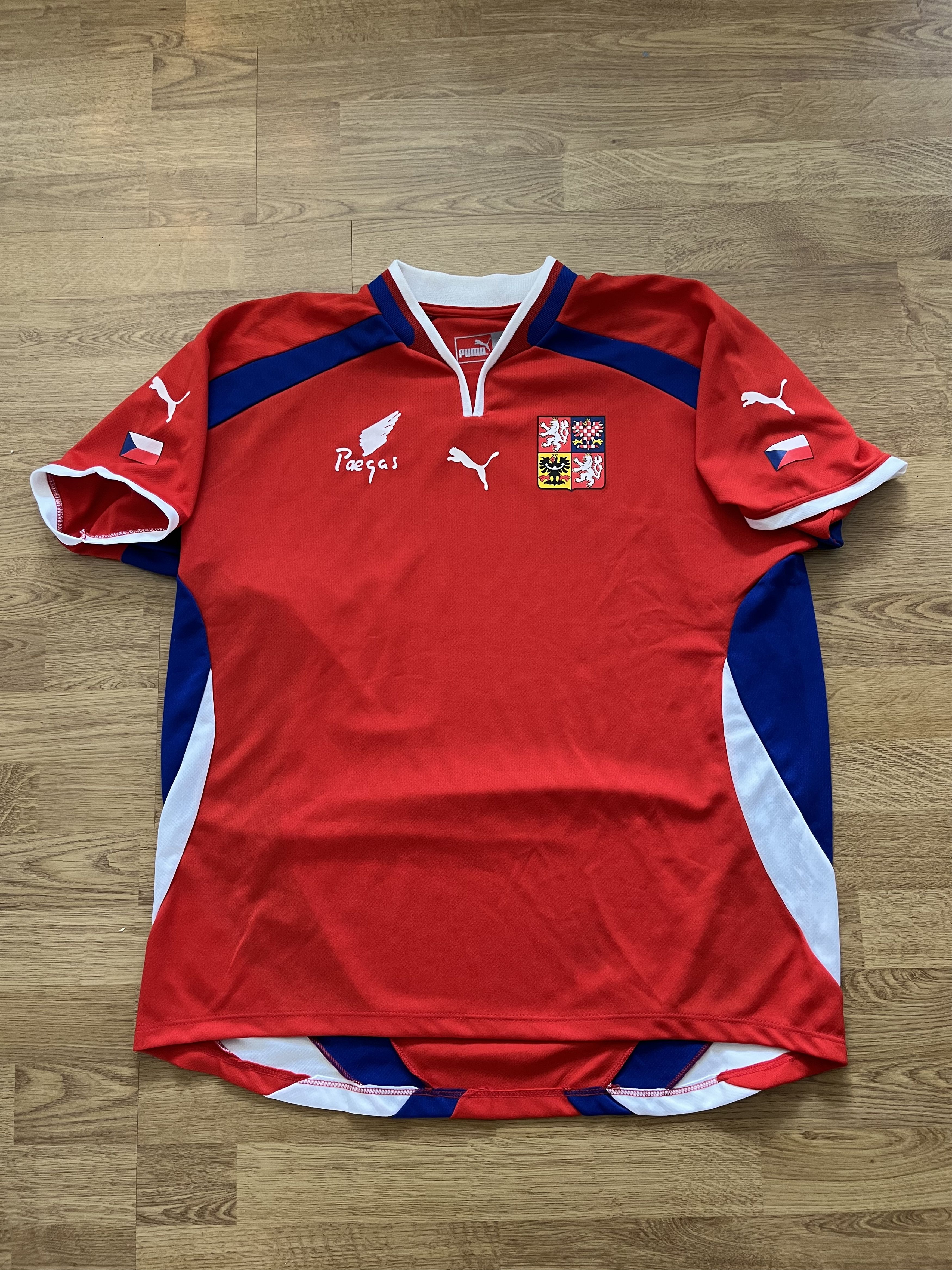 Puma Czech Republic puma vintage soccer jersey Size US L / EU 52-54 / 3 - 1 Thumbnail