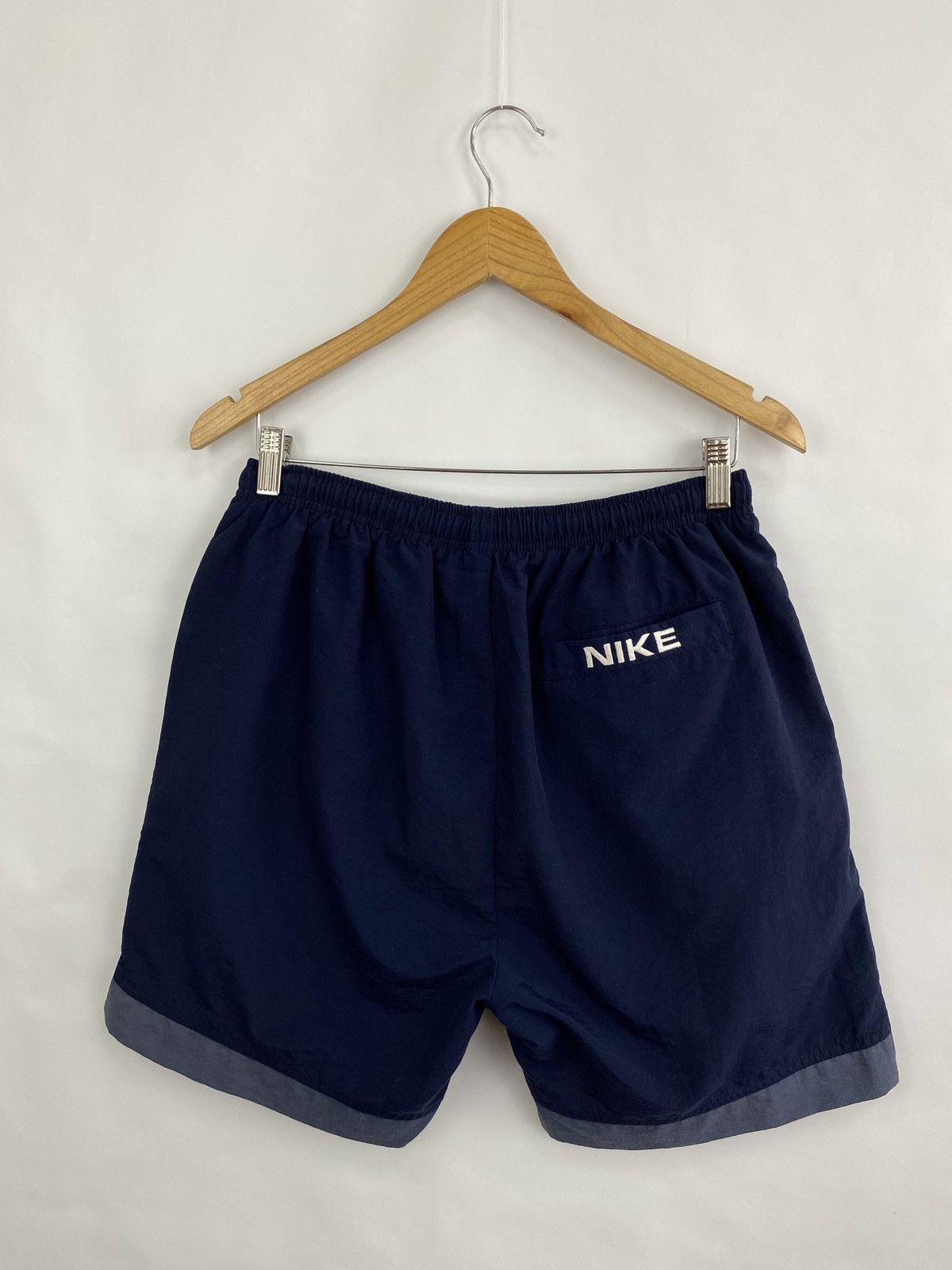 Nike 🇺🇸 Vintage 90s Nike Nylon Shorts Rare Retro Hype Y2K Size US 32 / EU 48 - 6 Thumbnail