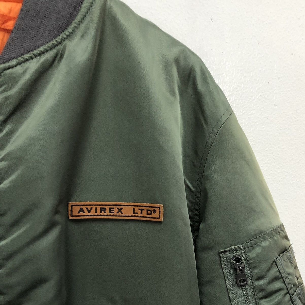 Avirex Vintage AVIREX USA 🇺🇸Sun Faded Intermediate Ma1 Bomber Jacket Size US L / EU 52-54 / 3 - 4 Thumbnail